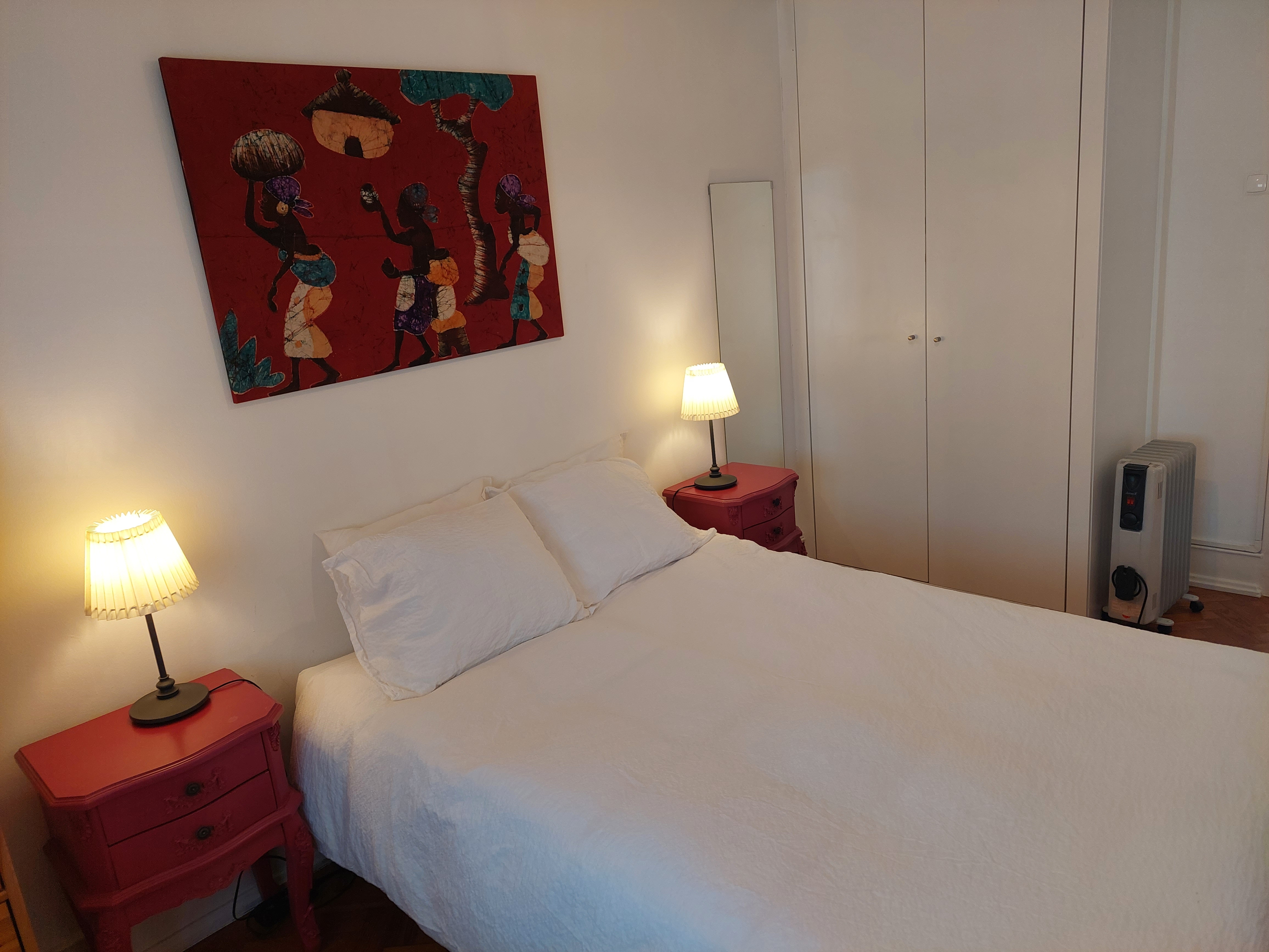 Quiet and cozy apartment! 10min airport and center