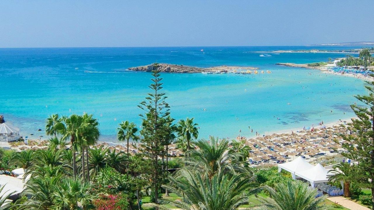 Luxury B B Nissi Beach Double Suite With Balcony Guest Suites For Rent In Ayia Napa Cyprus Cyprus