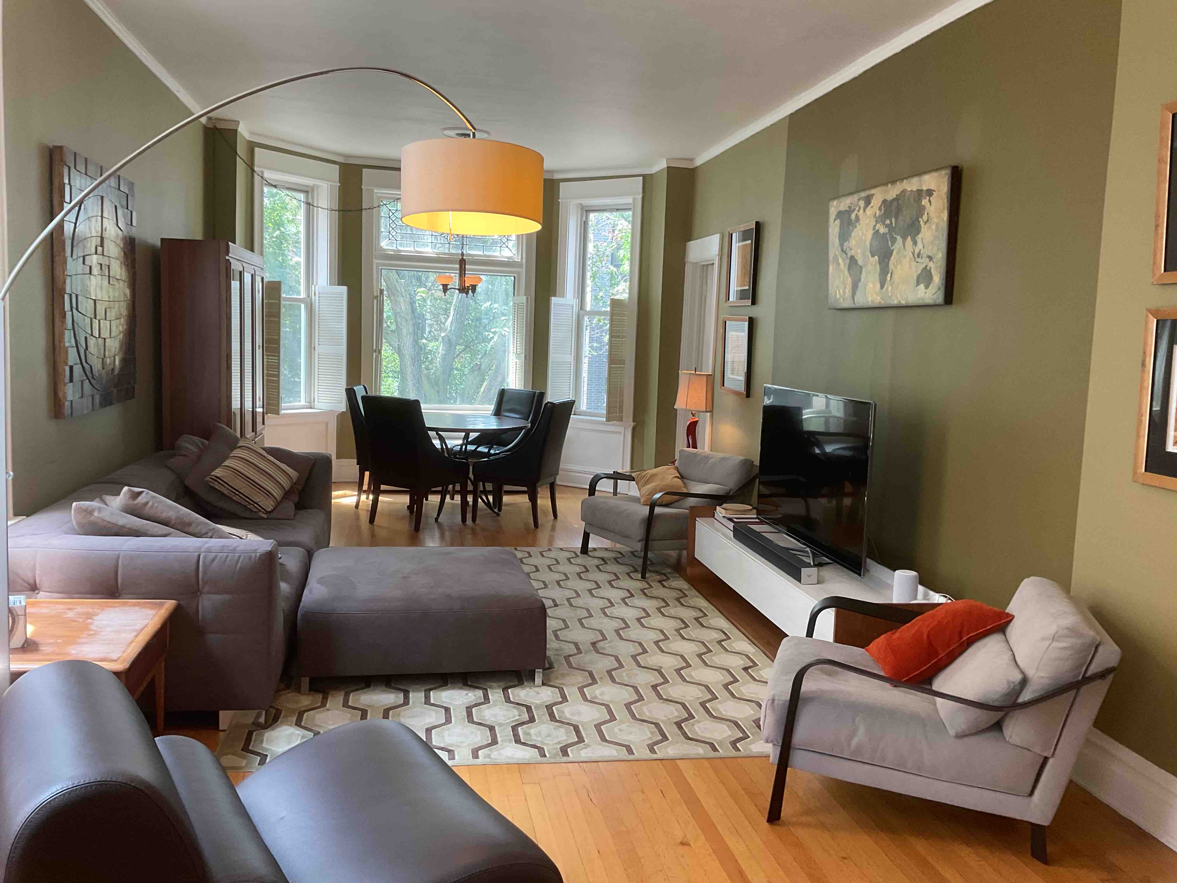 An Andersonville Gem! in Uptown, Chicago