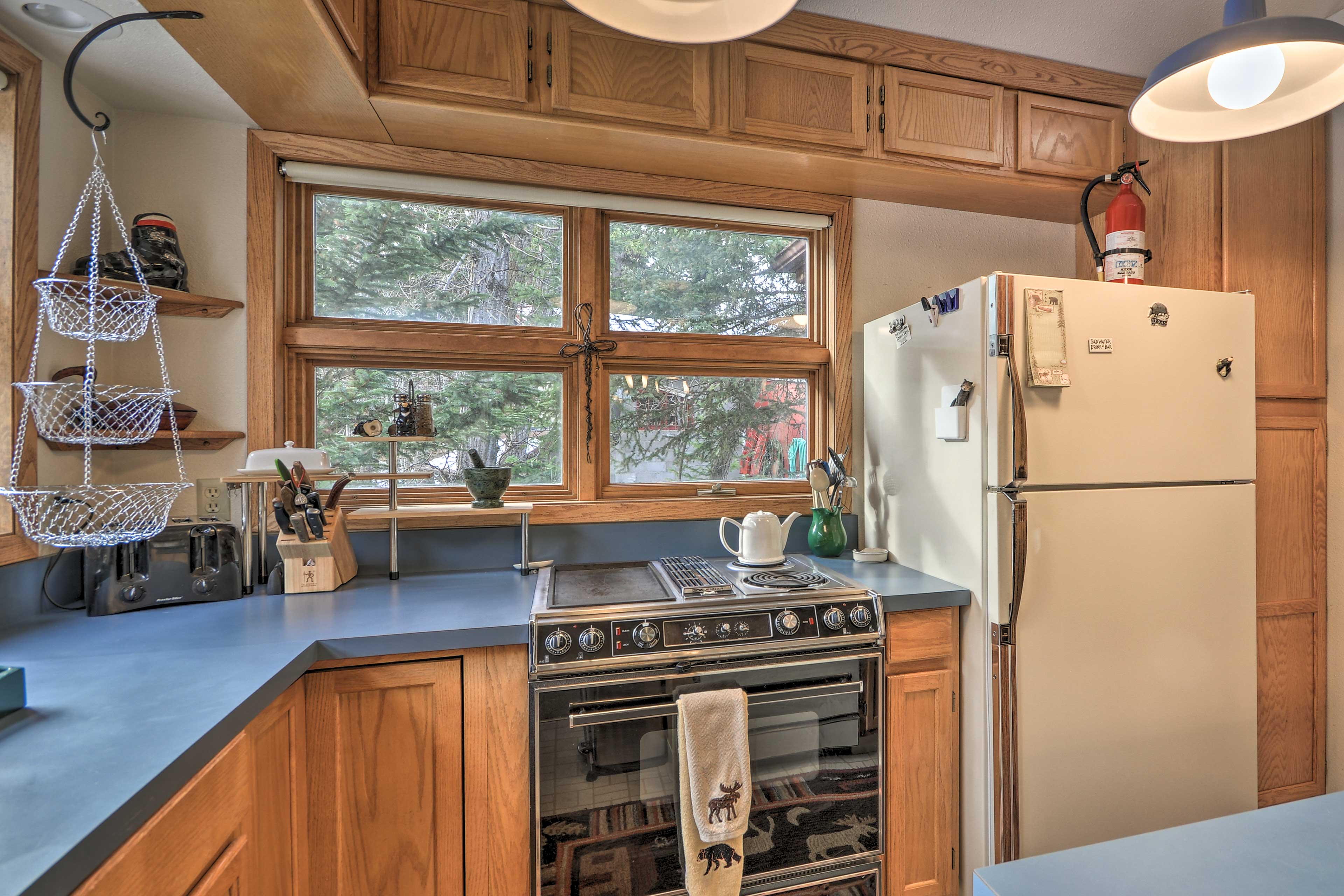 Creeksong Cabin Cabins for Rent in Red Lodge, Montana, United States