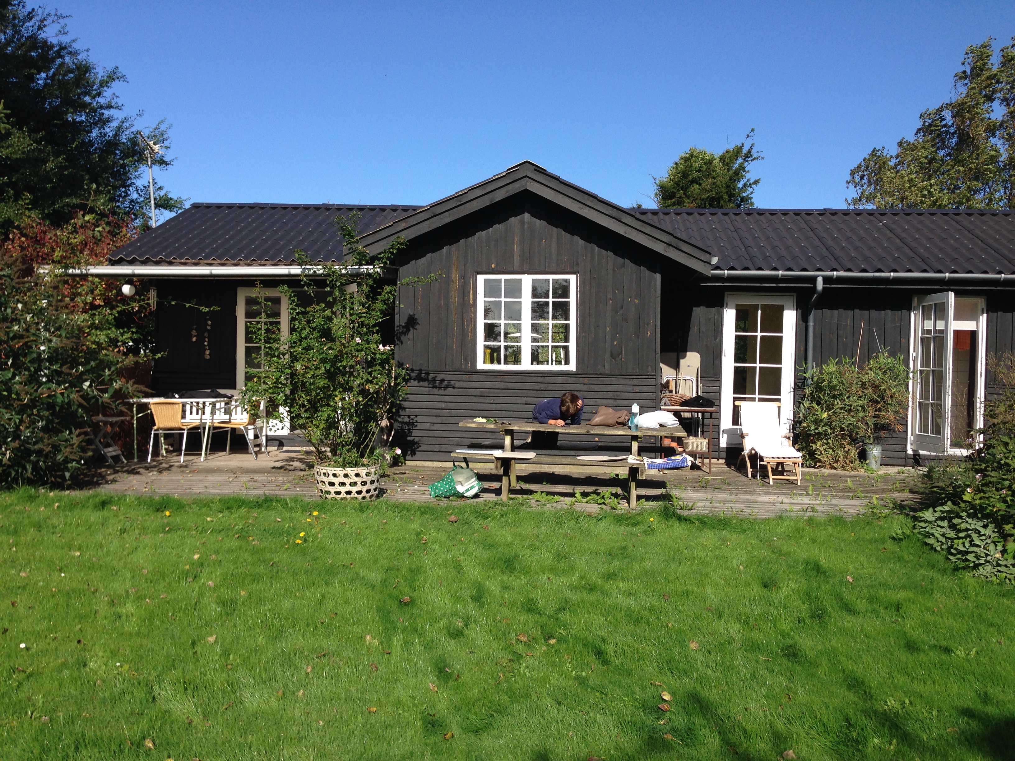 Lovely cottage 150 meters from the sea. All year.