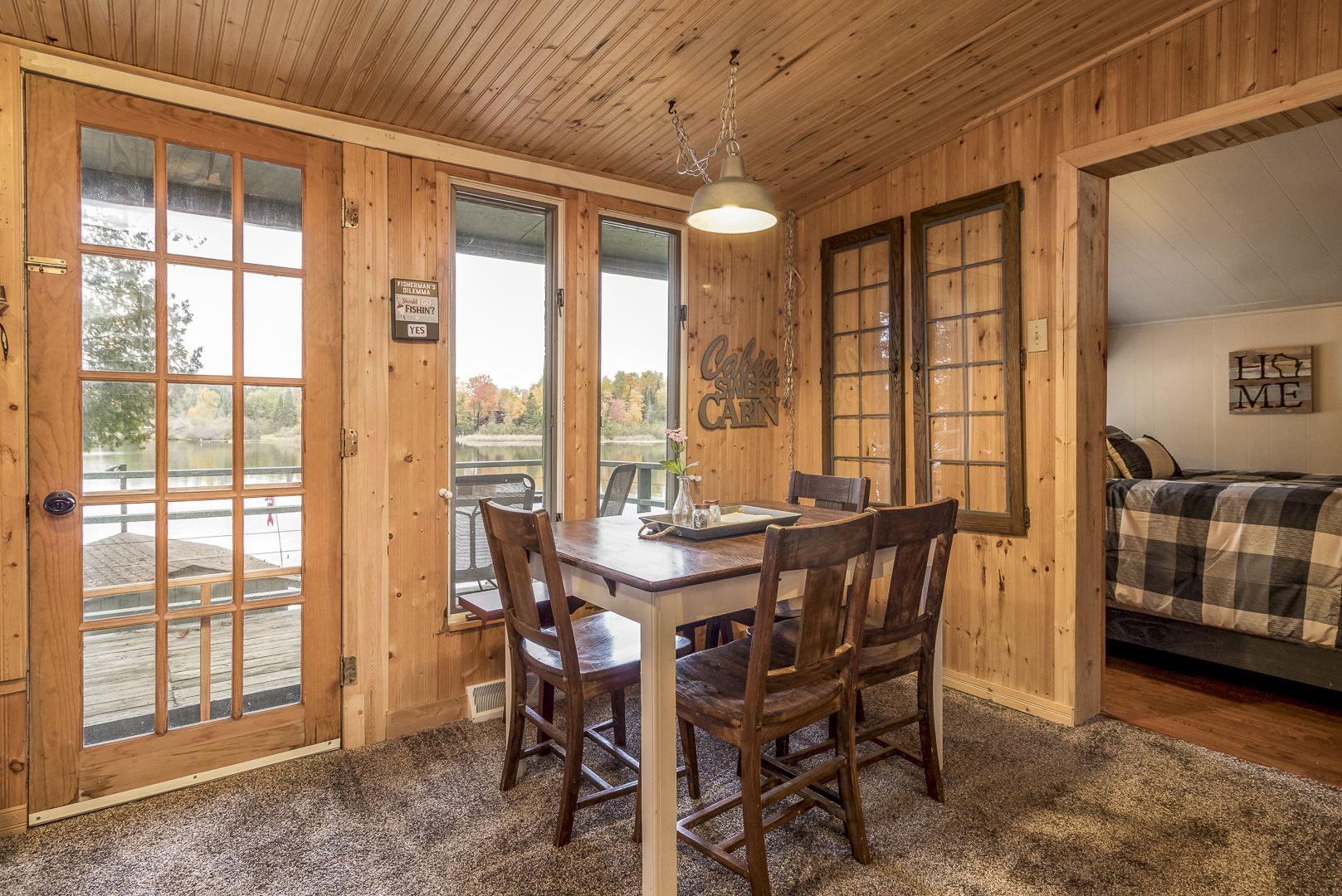 Roads End Retreat on Lost Lake Cabins for Rent in Saint Germain