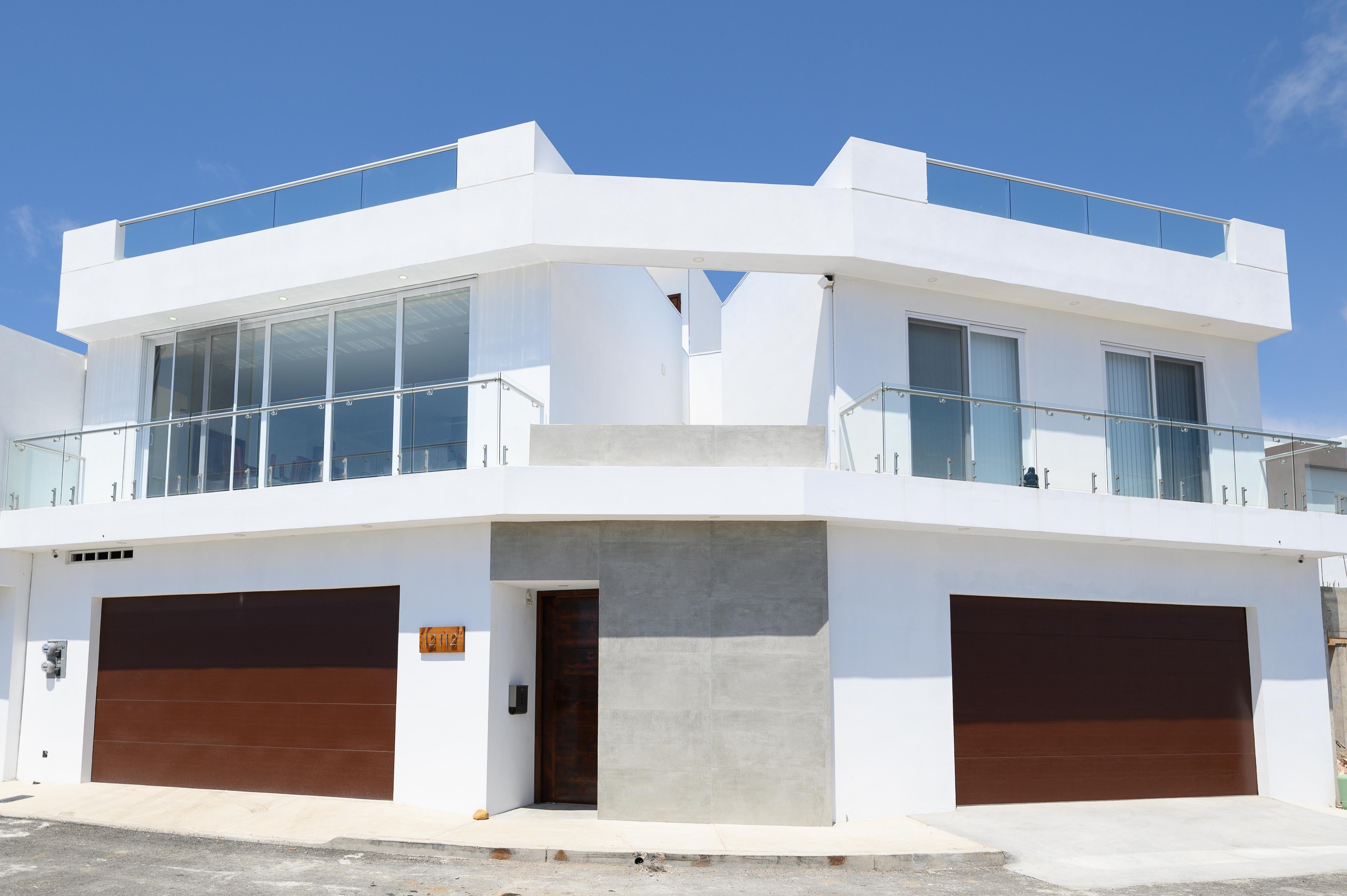Modern home off the coast 5 min north of Rosarito Houses for Rent in