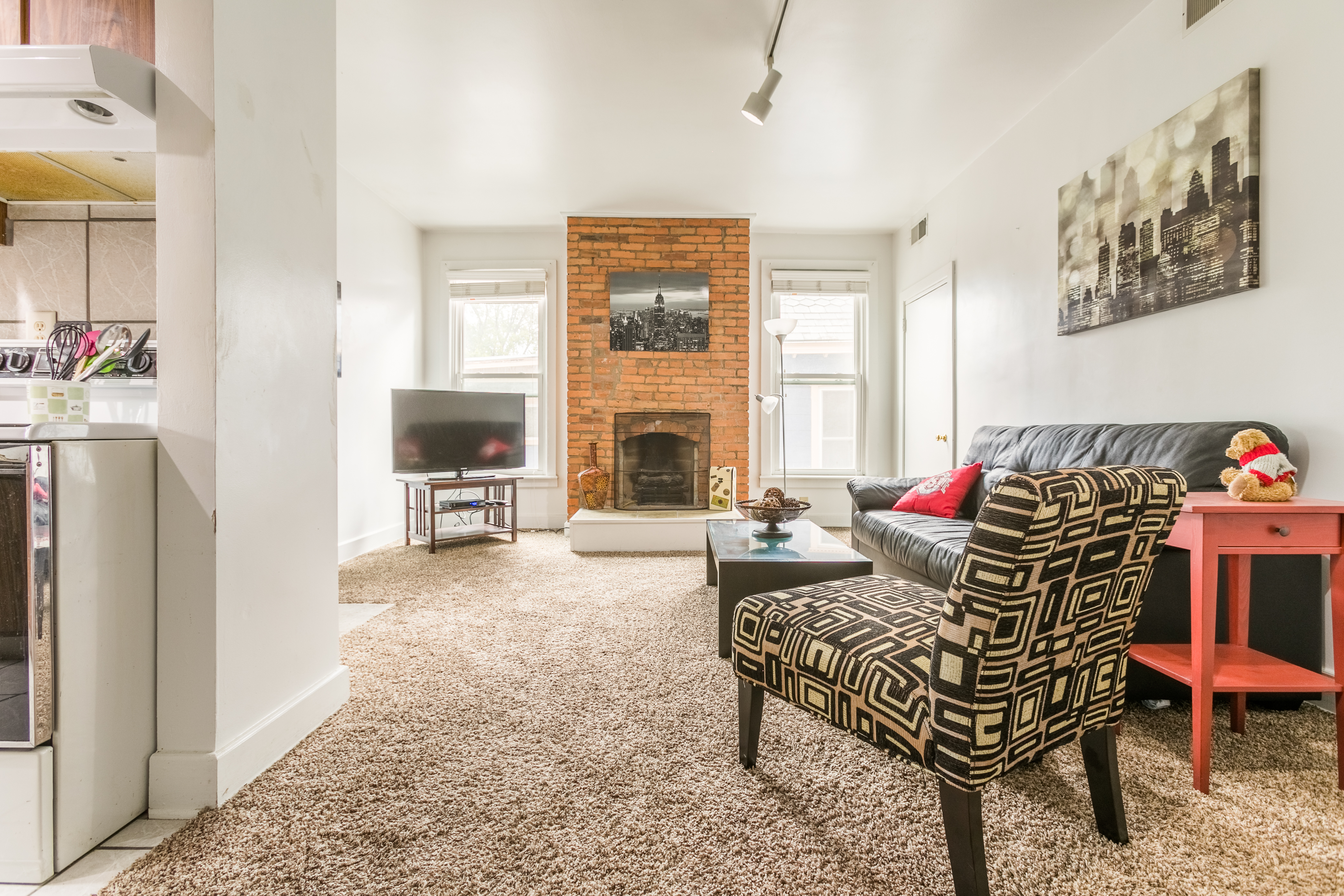Cozy south campus apartment! in Near North/University, Columbus