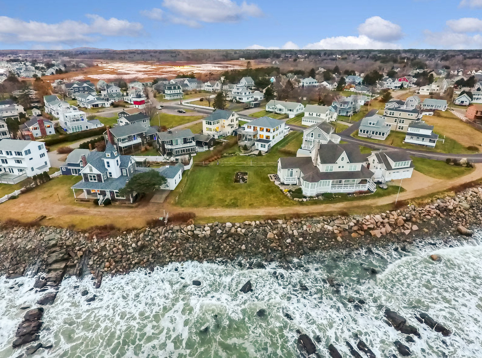 SealView by the Sea Apartments for Rent in Wells, Maine, United States