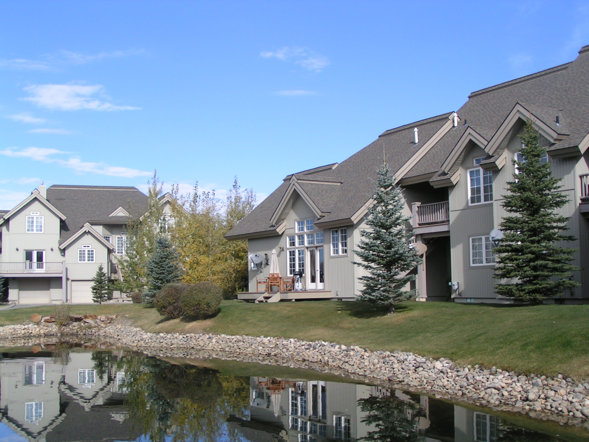 BEAUTIFUL DRIGGS TOWNHOME Near Grand Targhee Townhouses for Rent in