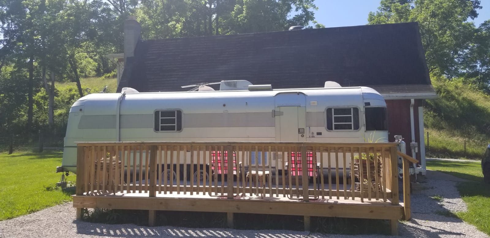 Circle A Farm Cool vintage travel trailer Houses for Rent in LeRoy