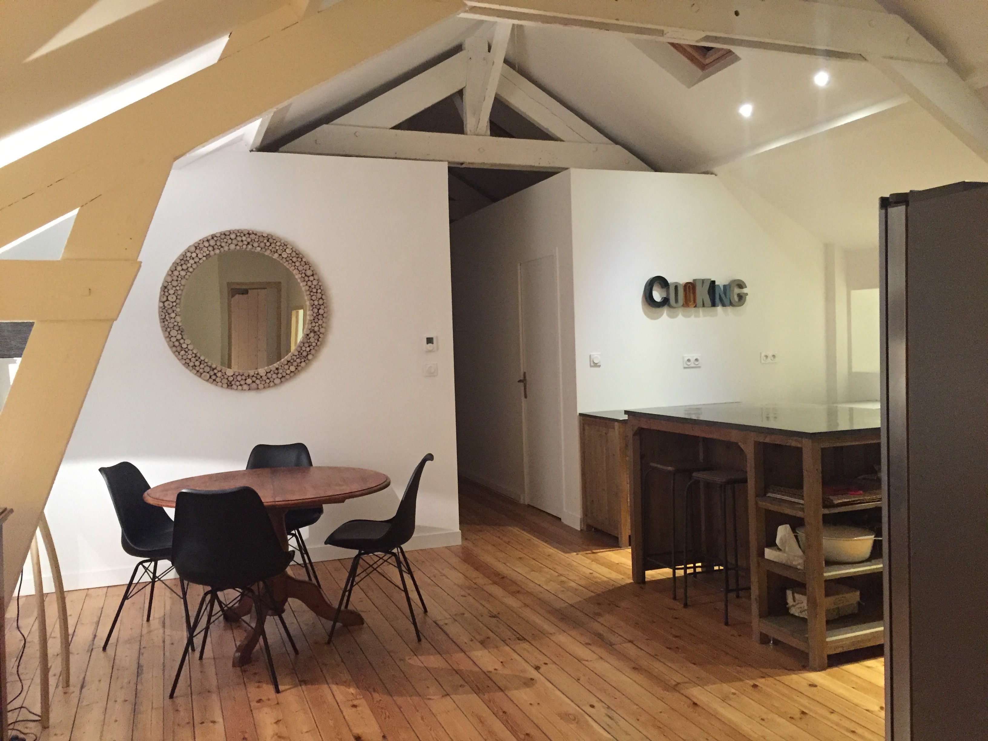 Intra Muros Loft of 100m2 independent with garage