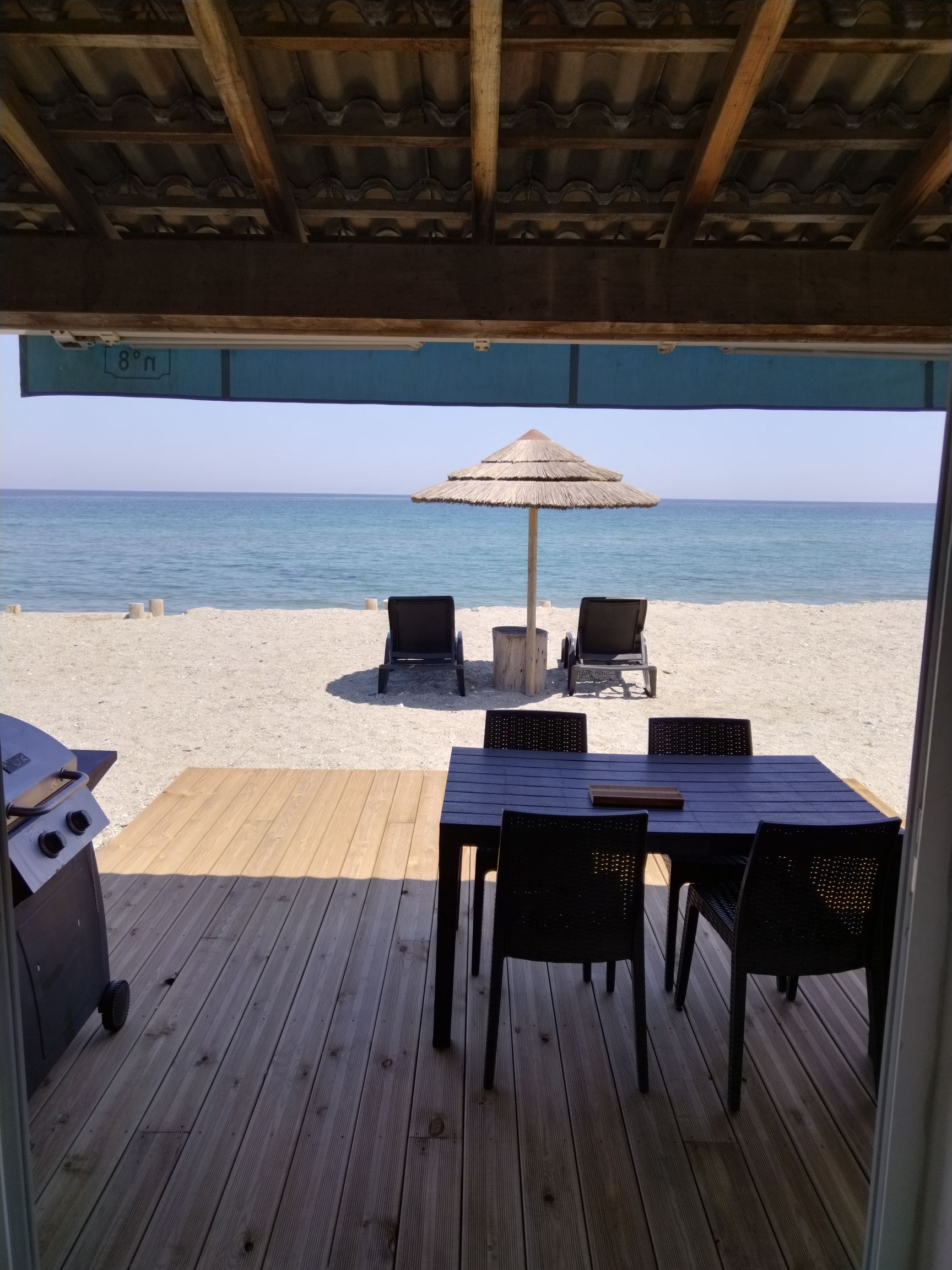 M8-Apartment by the sea with free parking