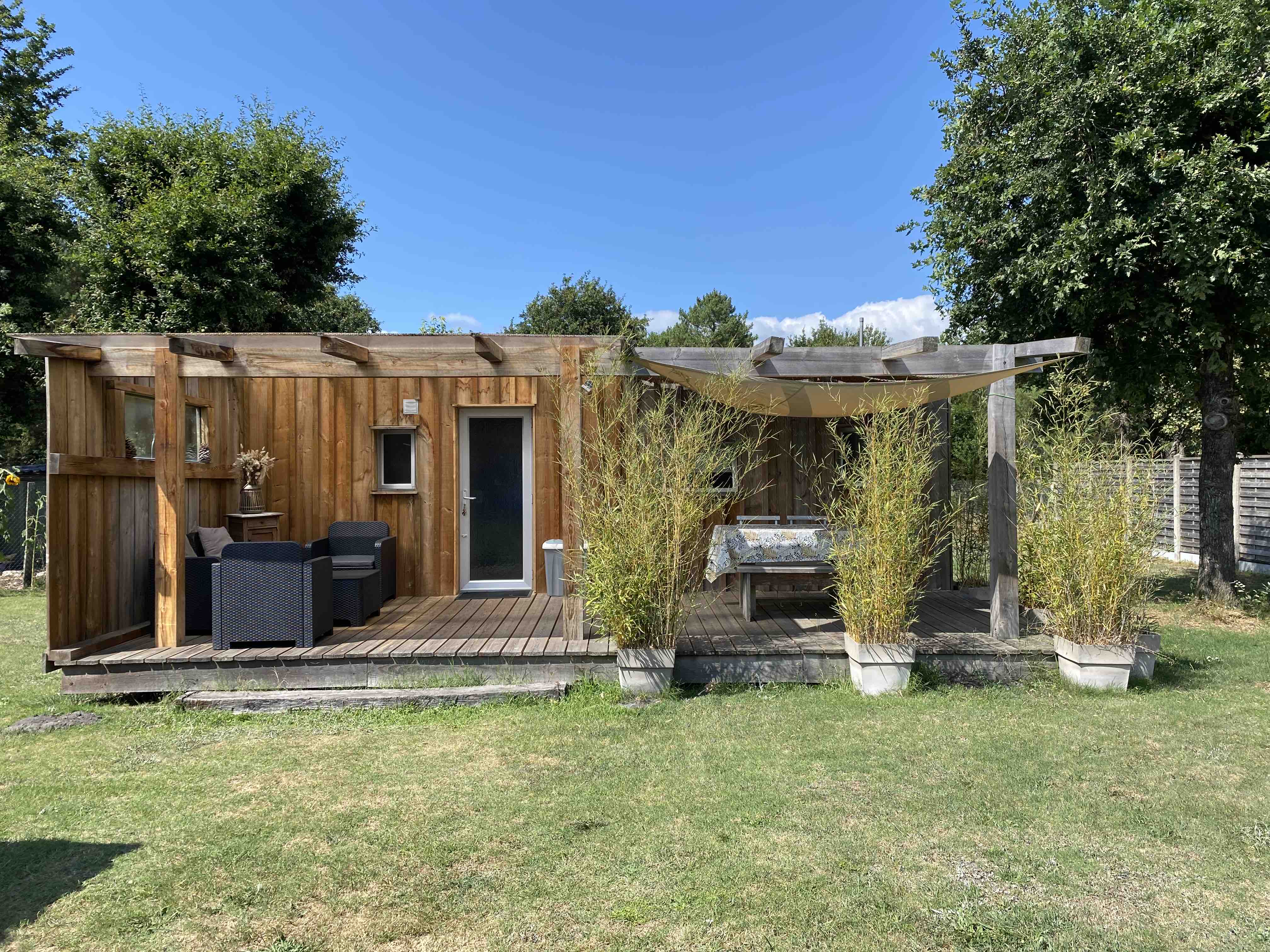 Bassin d 'Arcachon bungalow in nature