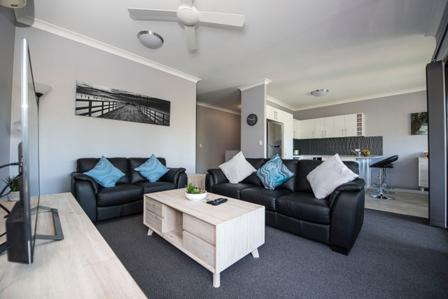 Keona Grove Home (2) with beautiful pool in McDowall, Brisbane