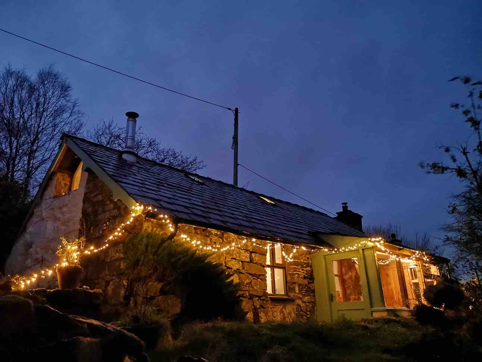 Beautiful Welsh barn conversion set in 7.5 acres Houses for Rent in