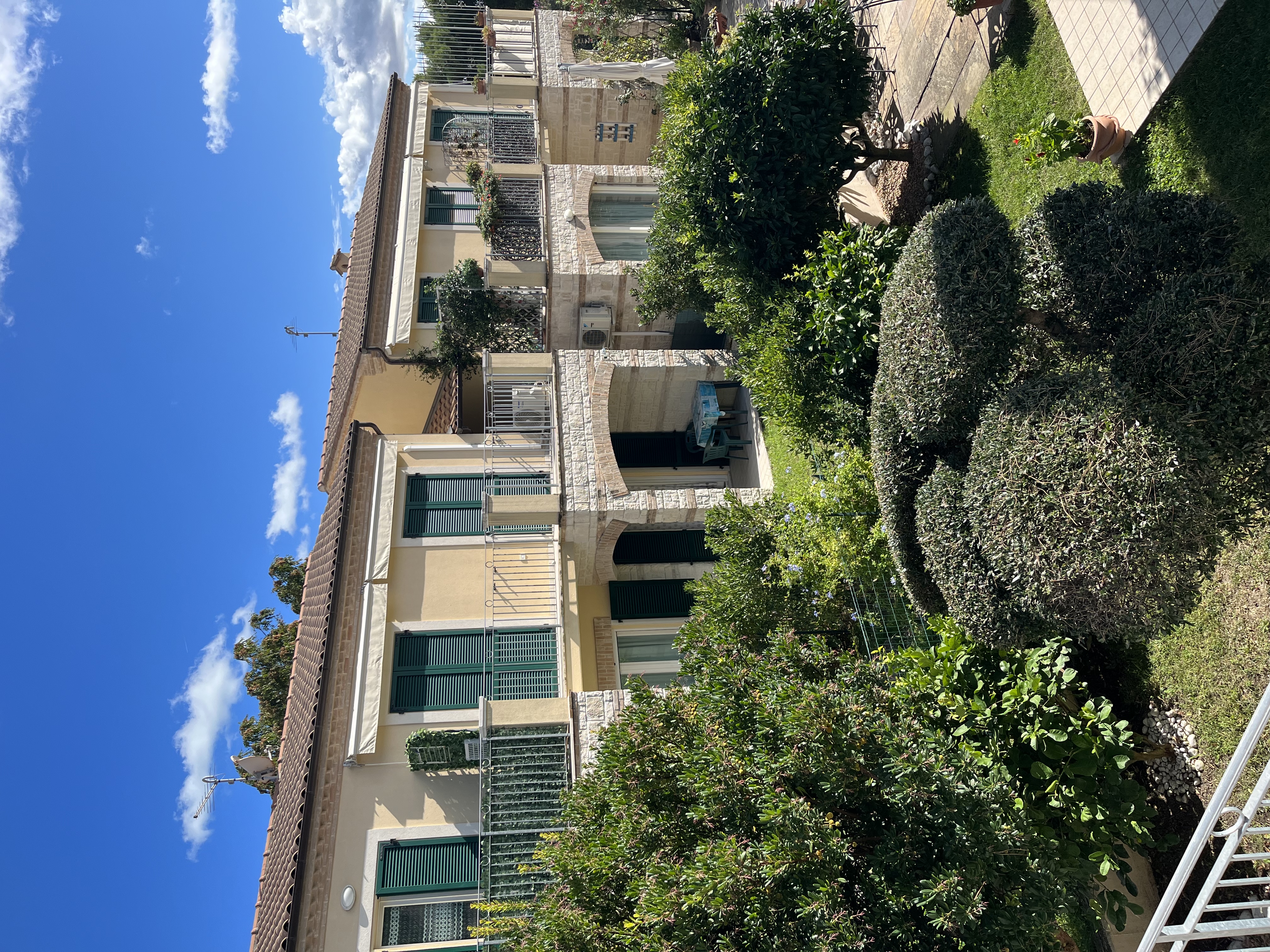 CASA ADELINA