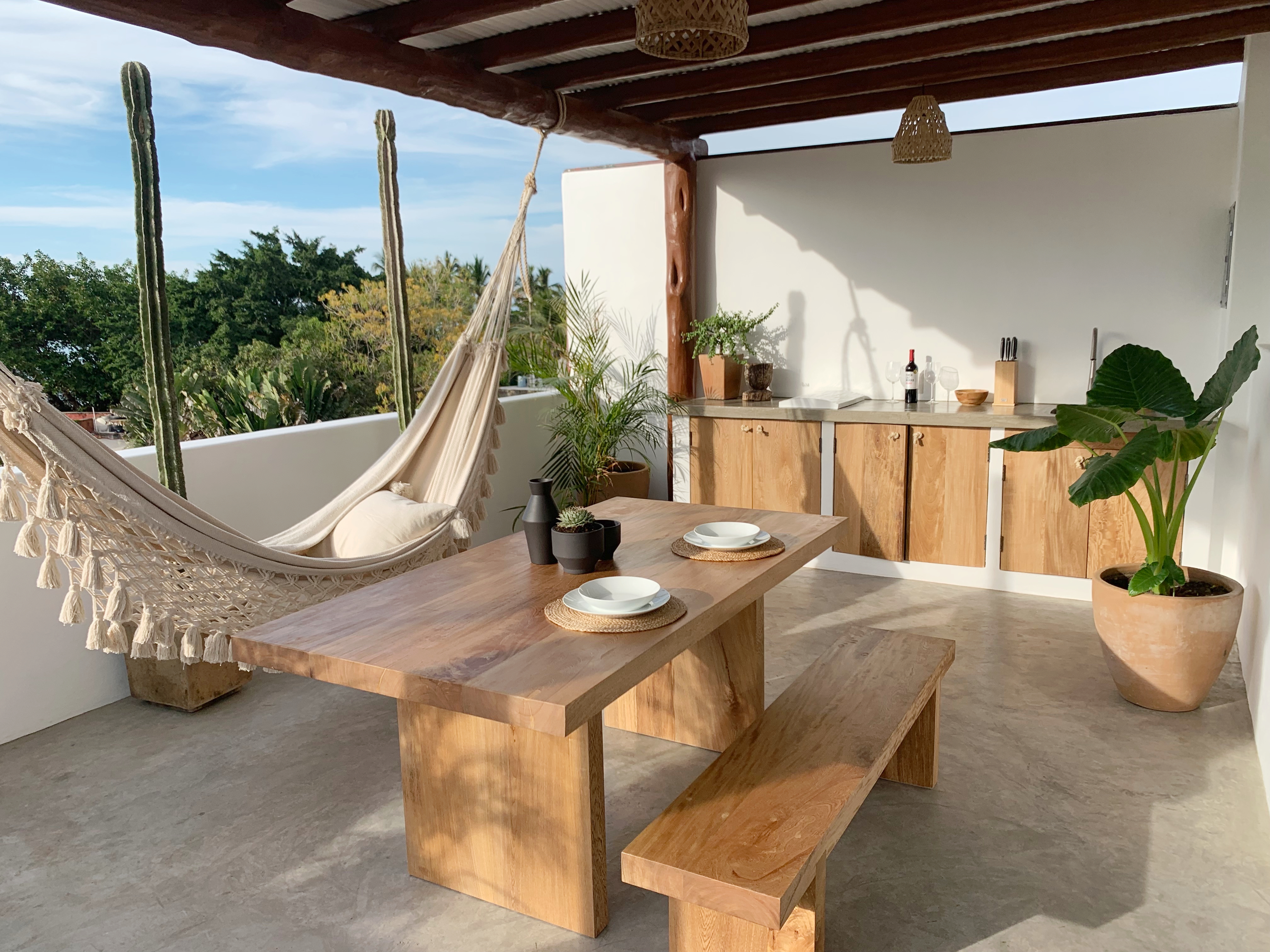 Mi Lugar Stylish couple getaway 🖤 rooftop/pool