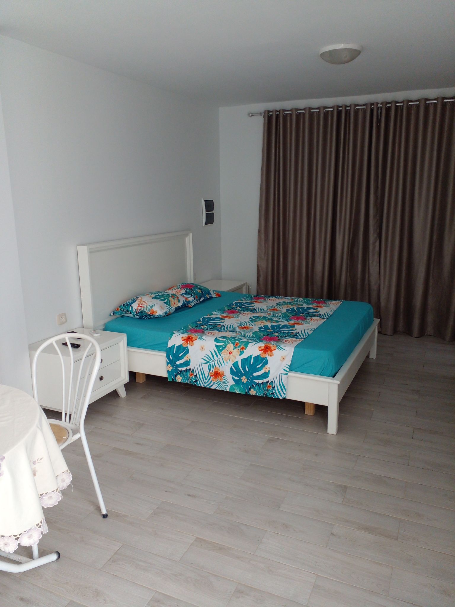 Very comfortable studio S+0 next to the hospital