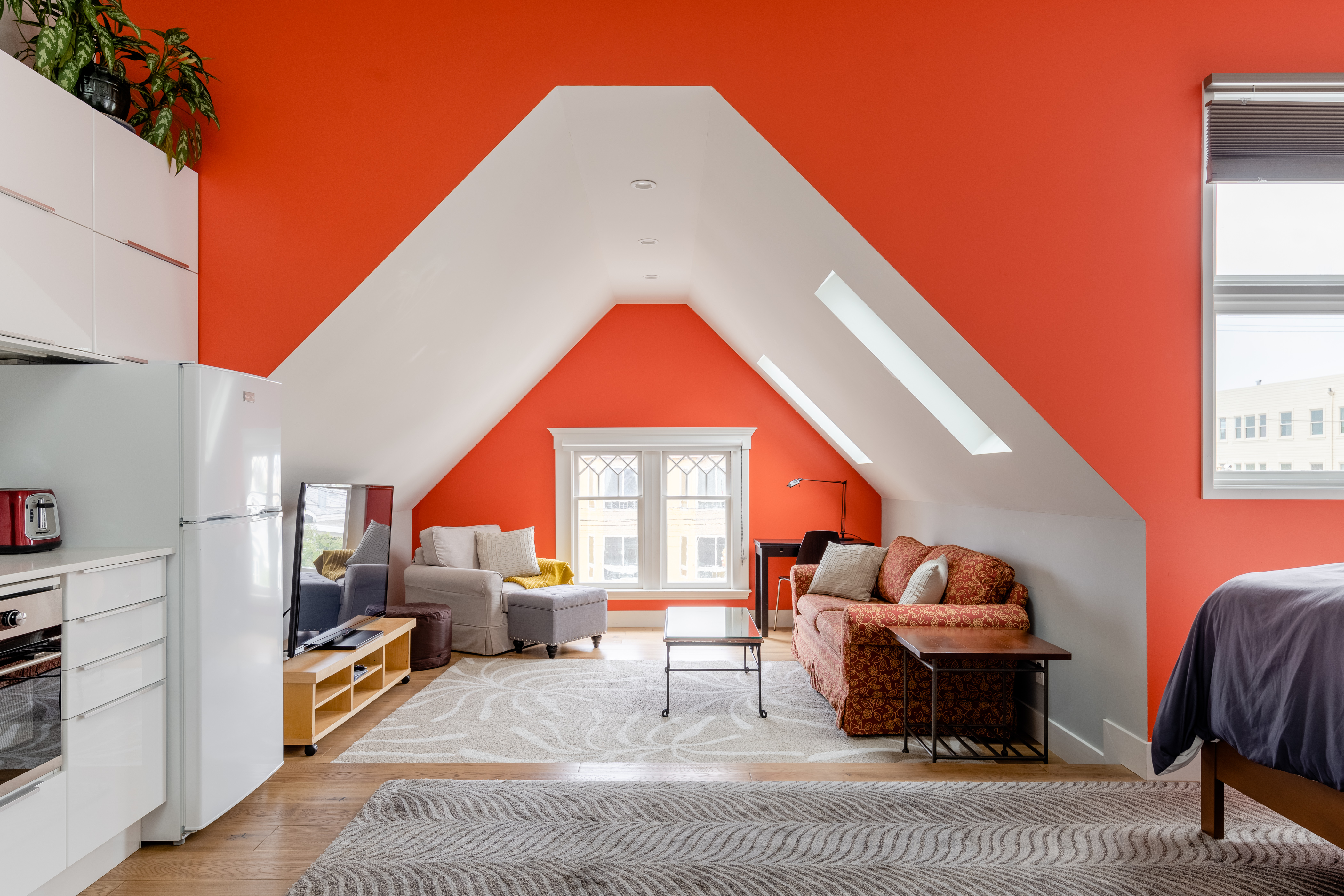 Golden Gate Apex Hideaway