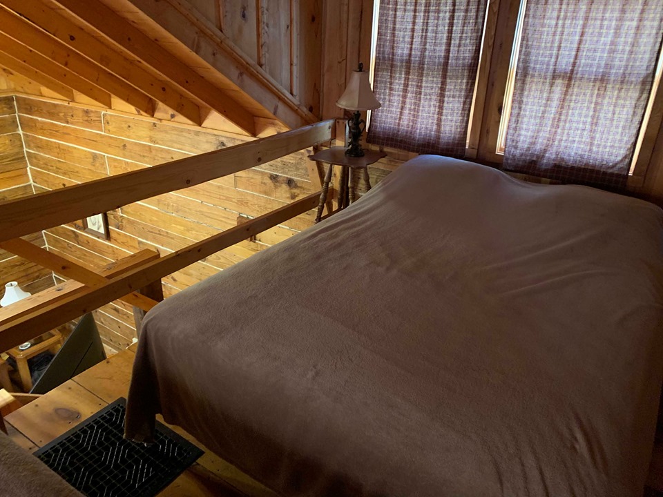 Rustic River 10 Cabins for Rent in Savanna, Illinois, United States Airbnb