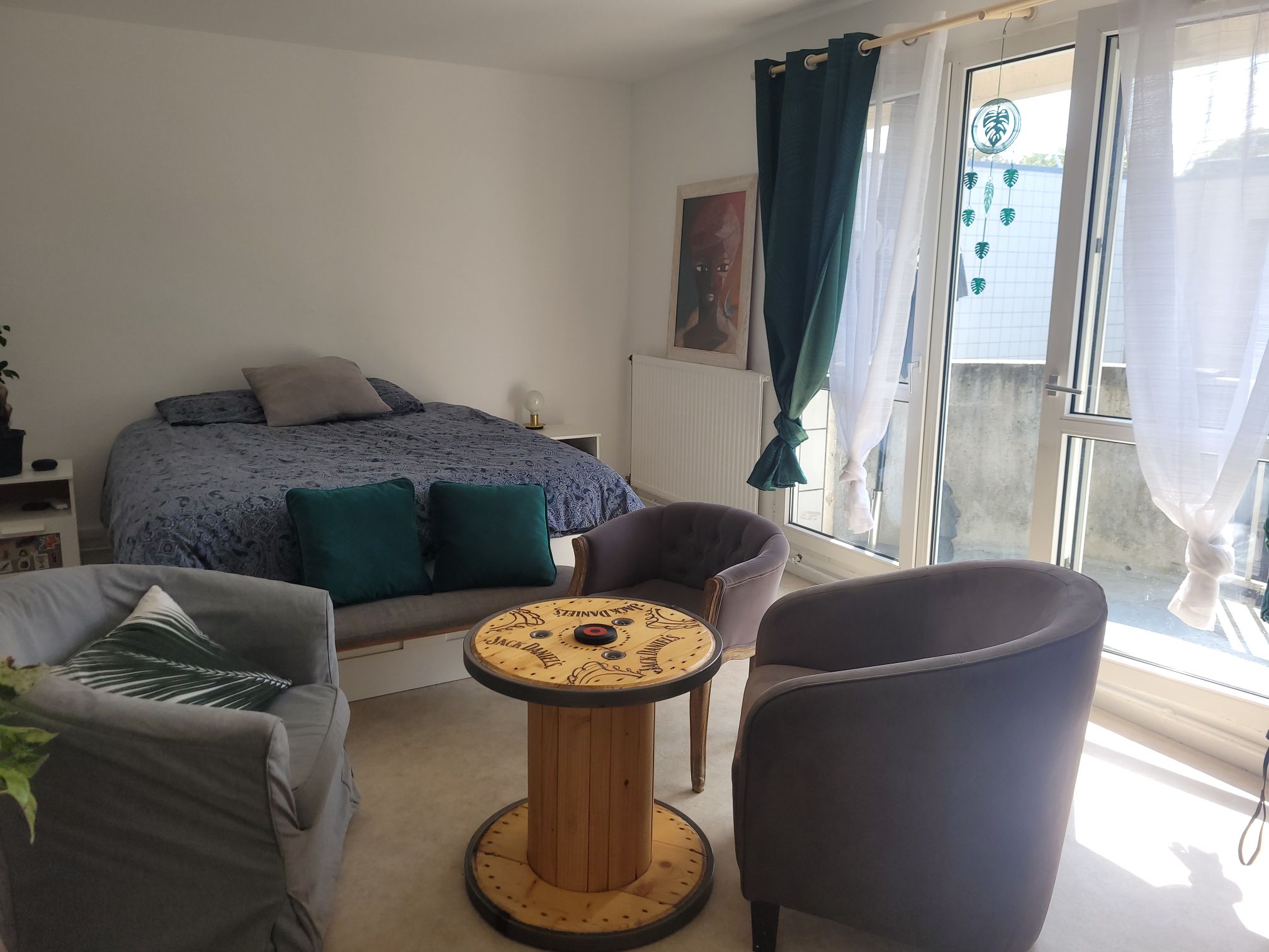 Apartment 67 sqm Free parking/ balcony/ 2min metro