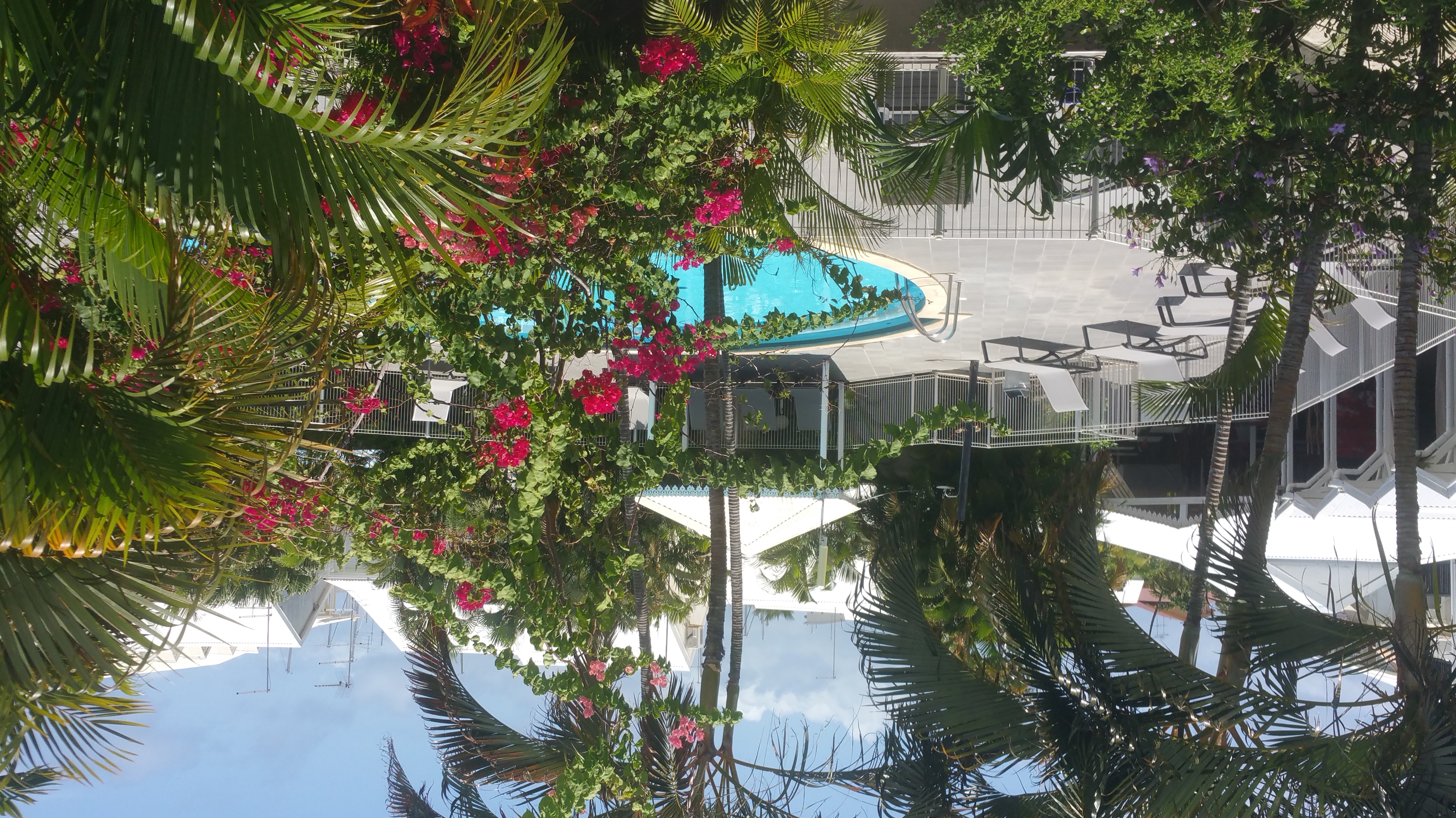 Between Golf and Marina, nearby beaches and shops