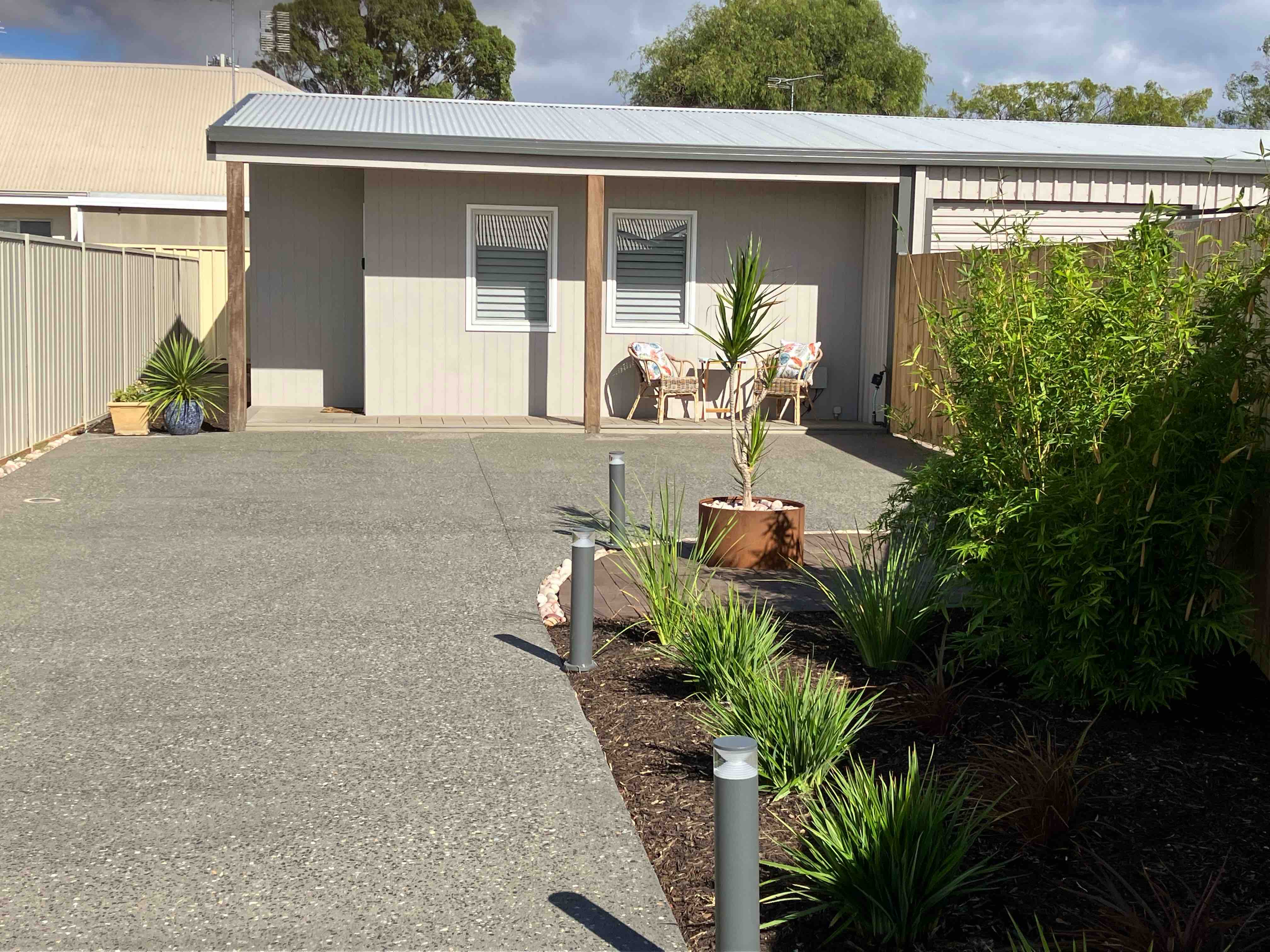 Private Hideaway close to Beach in Broadwater