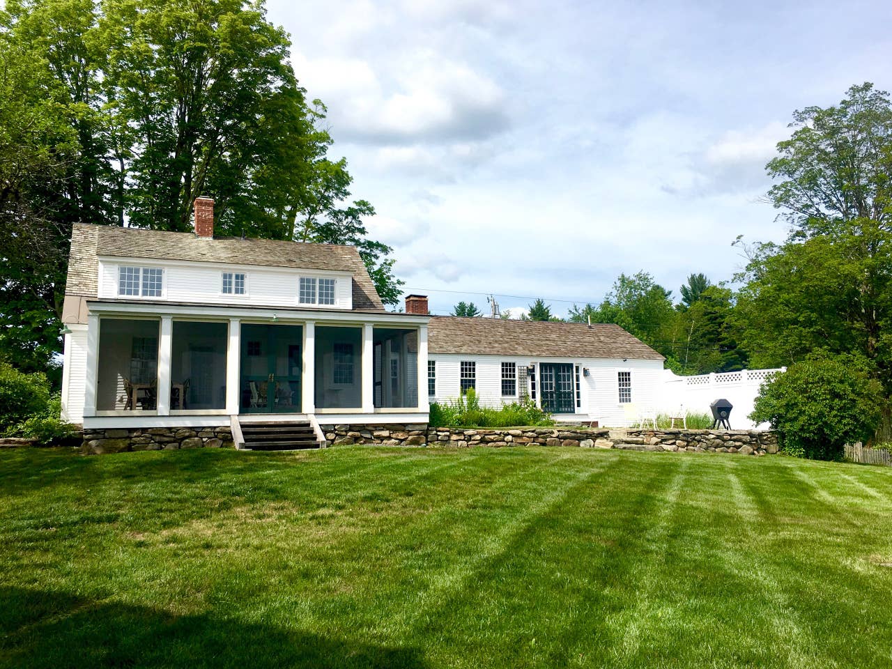 New Hampshire Farm House with Swimming Pond Houses for Rent in