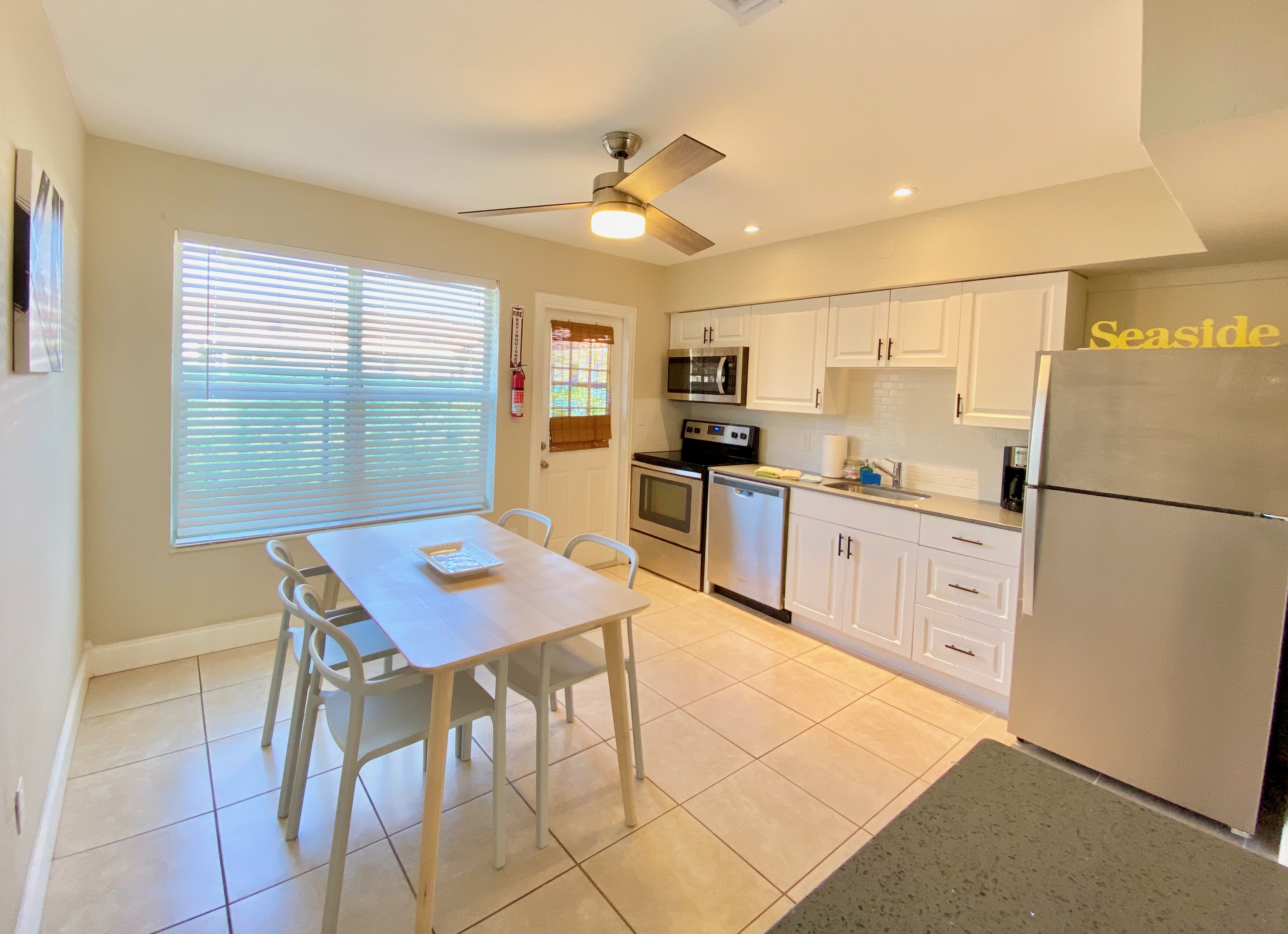 Country Living for Four Houses for Rent in Hollywood, Florida, United