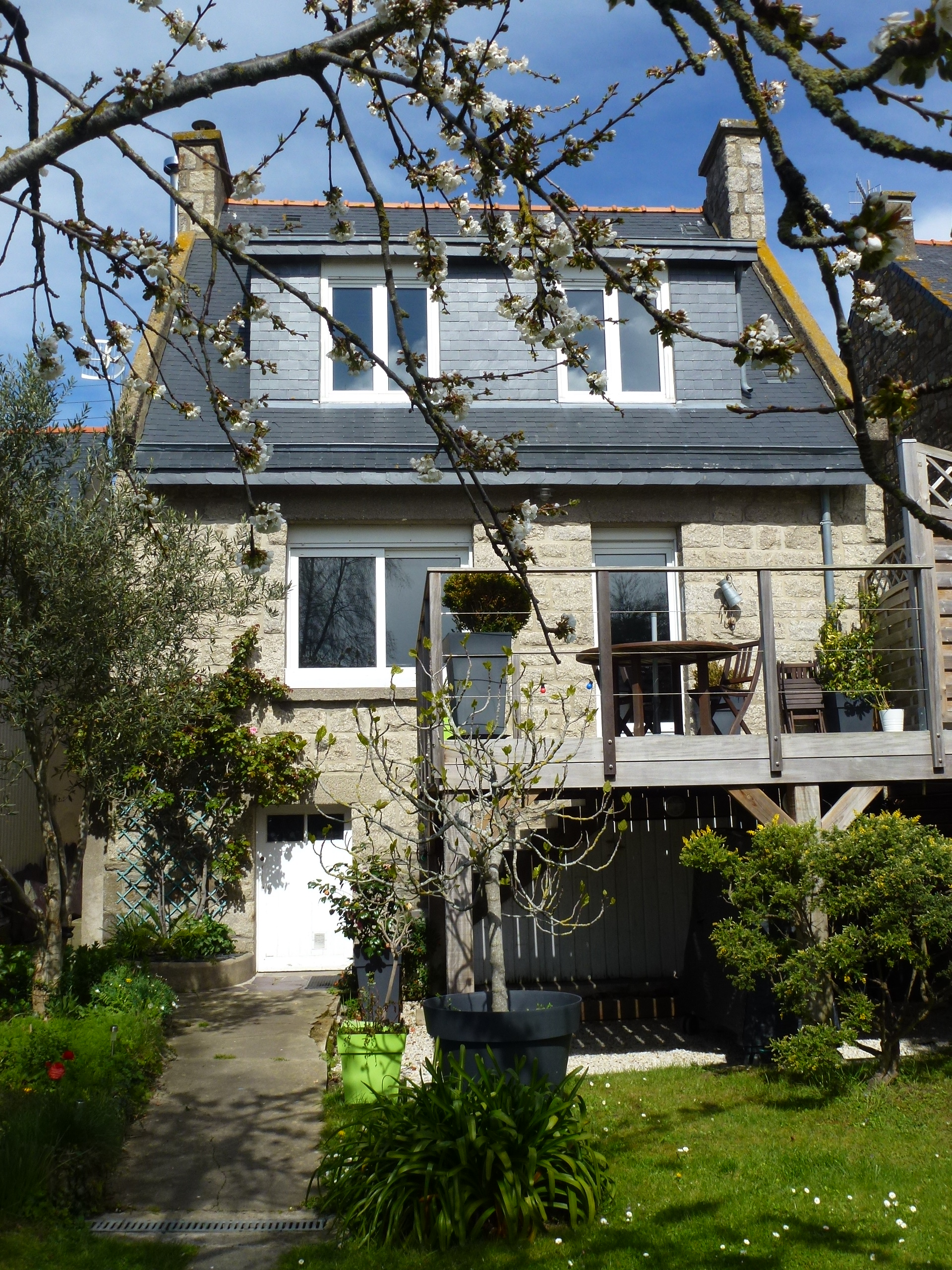 Independent house with character, 100m2