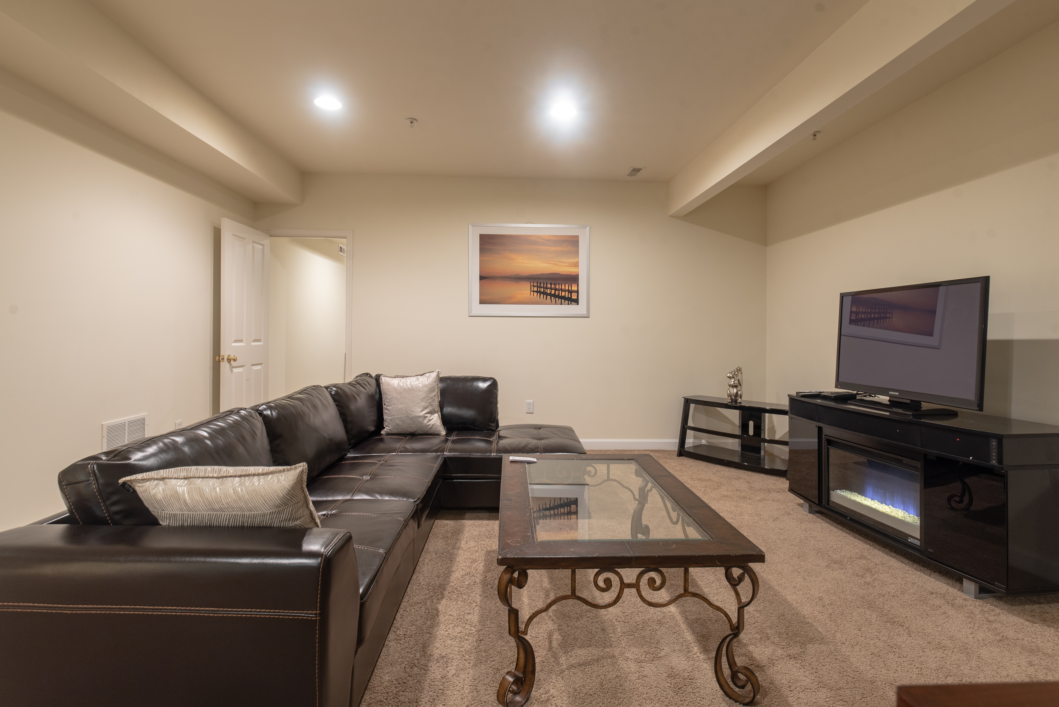 Brand New Suburban Enclave - 1-Bed/1-Bath Delight!