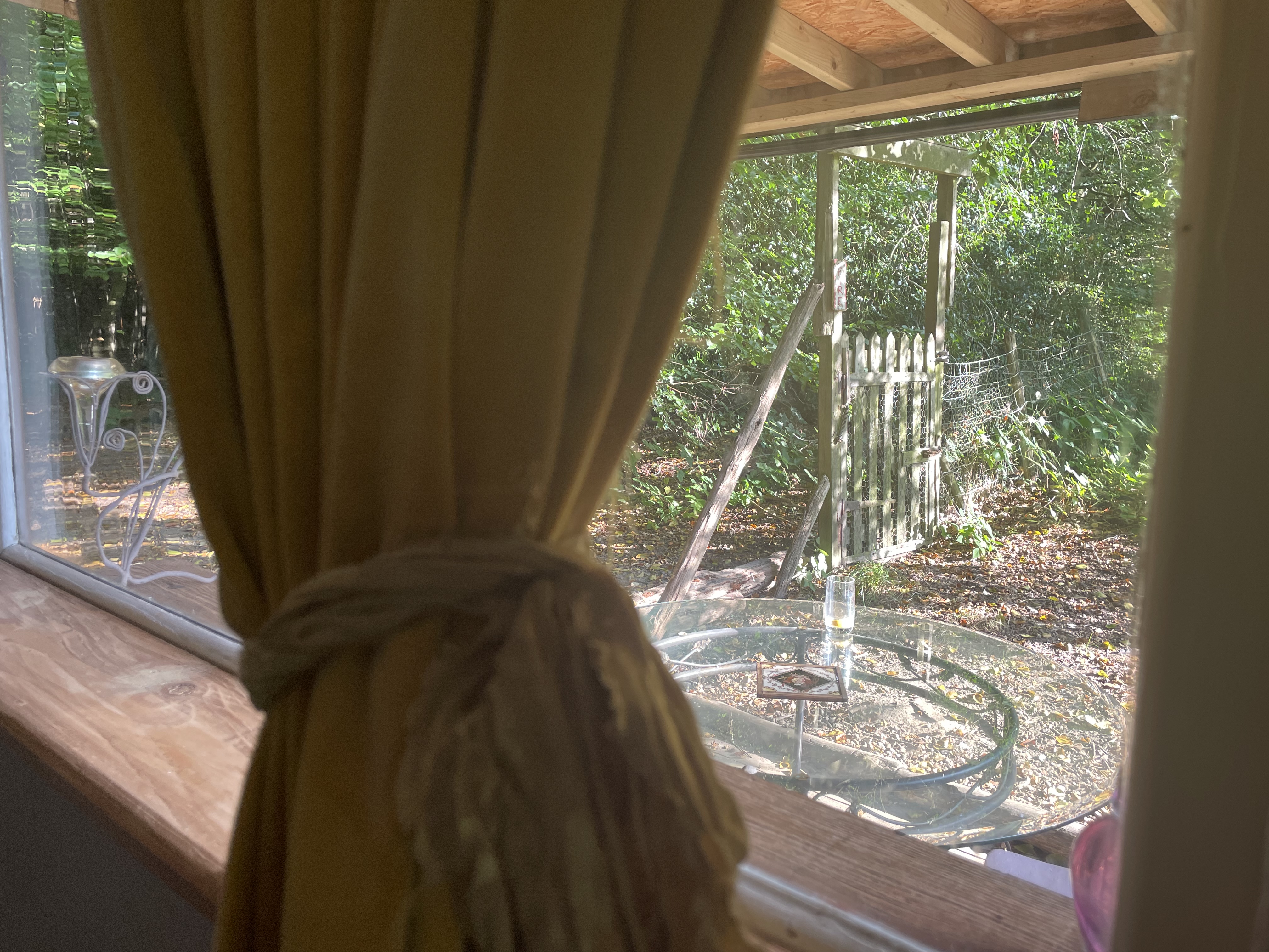 Wendy S House Woodland Cabin Huts For Rent In Harrietsham England United Kingdom