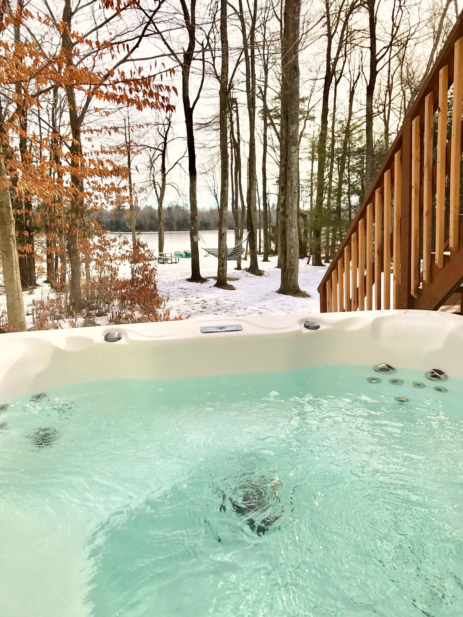 Lakefront w Hot Tub/Sauna/Boats in Heart of Pocono Houses for Rent in