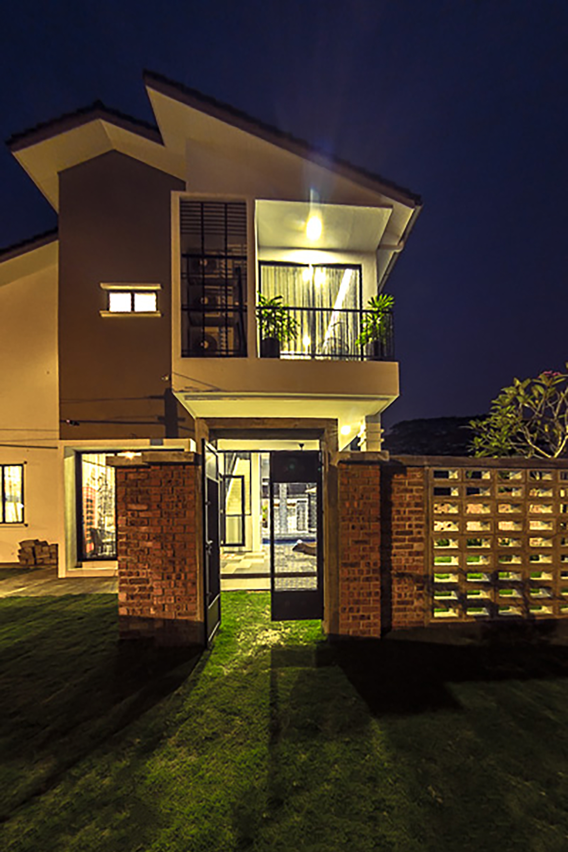 Atlantis Pool Villa Tambun Ipoh Bungalows For Rent In Ipoh Perak Malaysia