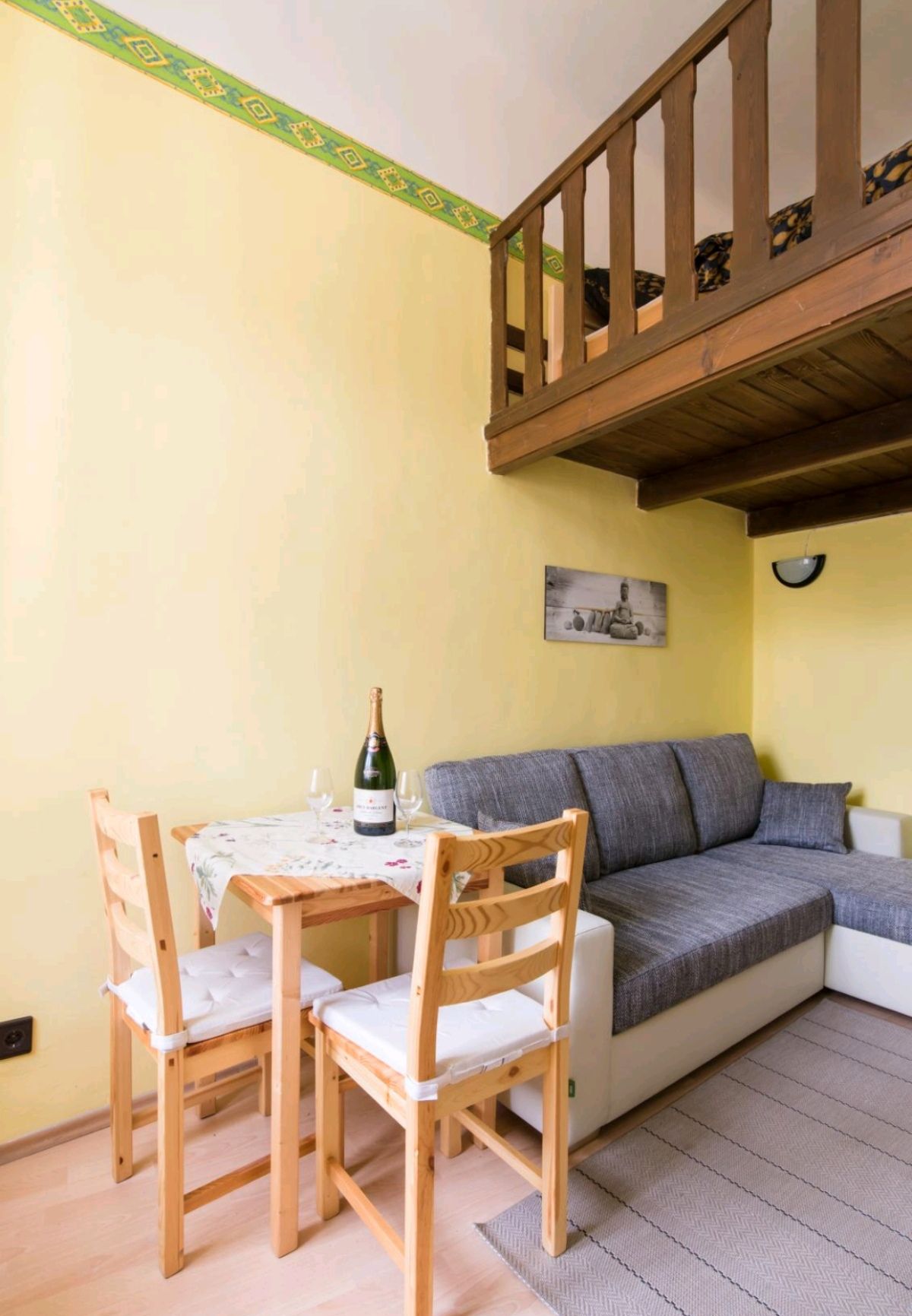 Quiet apartment in the center of Buda side