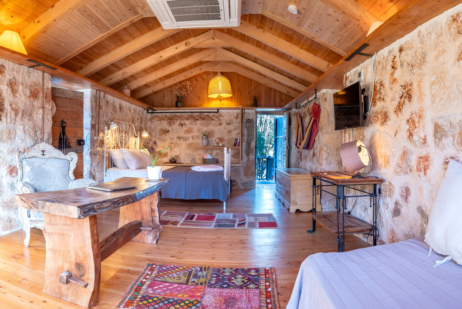 3 Oda Konukevi / Samanlık Taş Ev Kaş, Türkiye Airbnb
