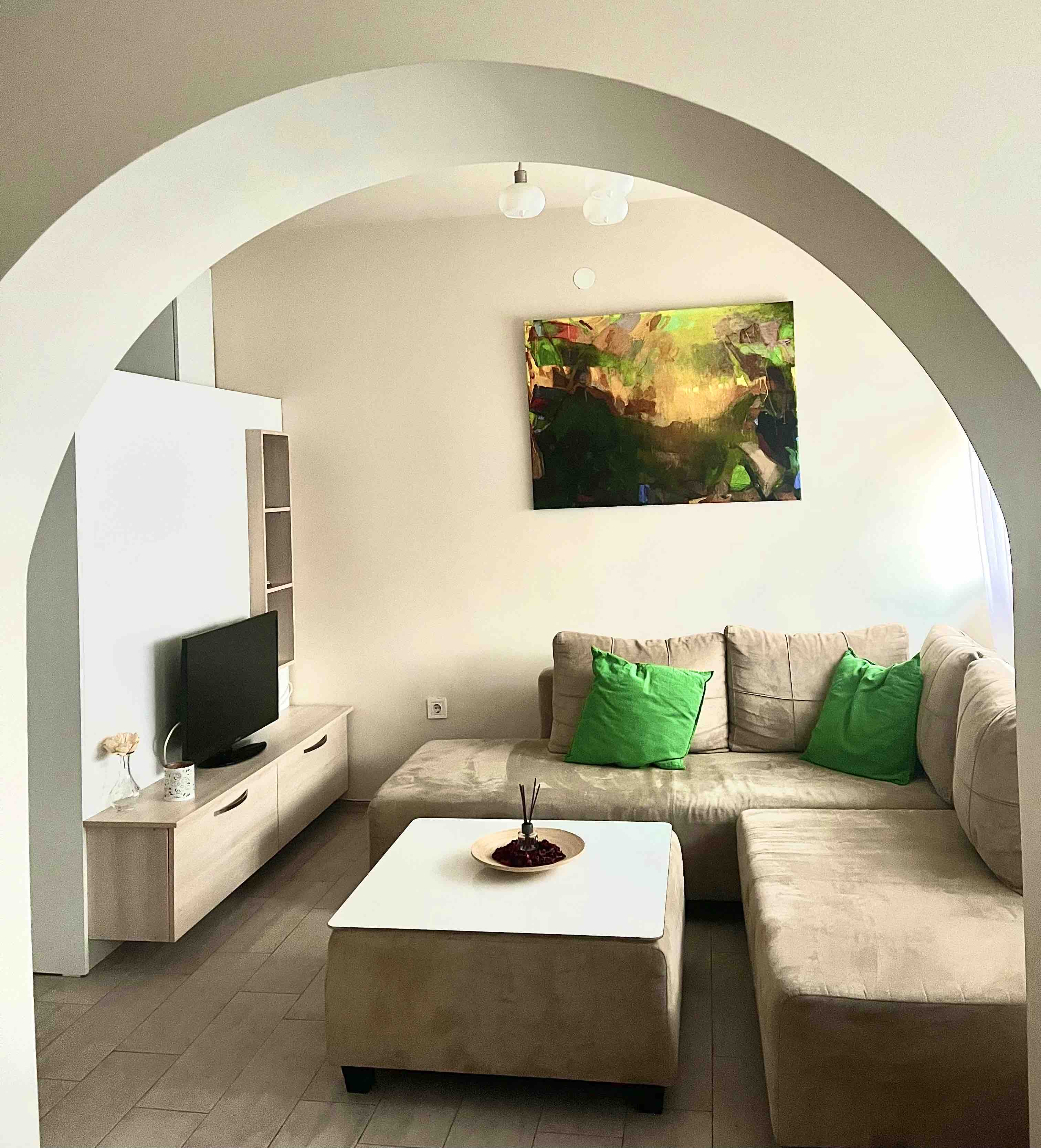 Apartment 22