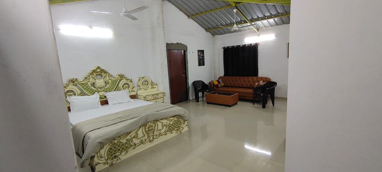 Hill View Residence Room no 7 Top floor City Homes