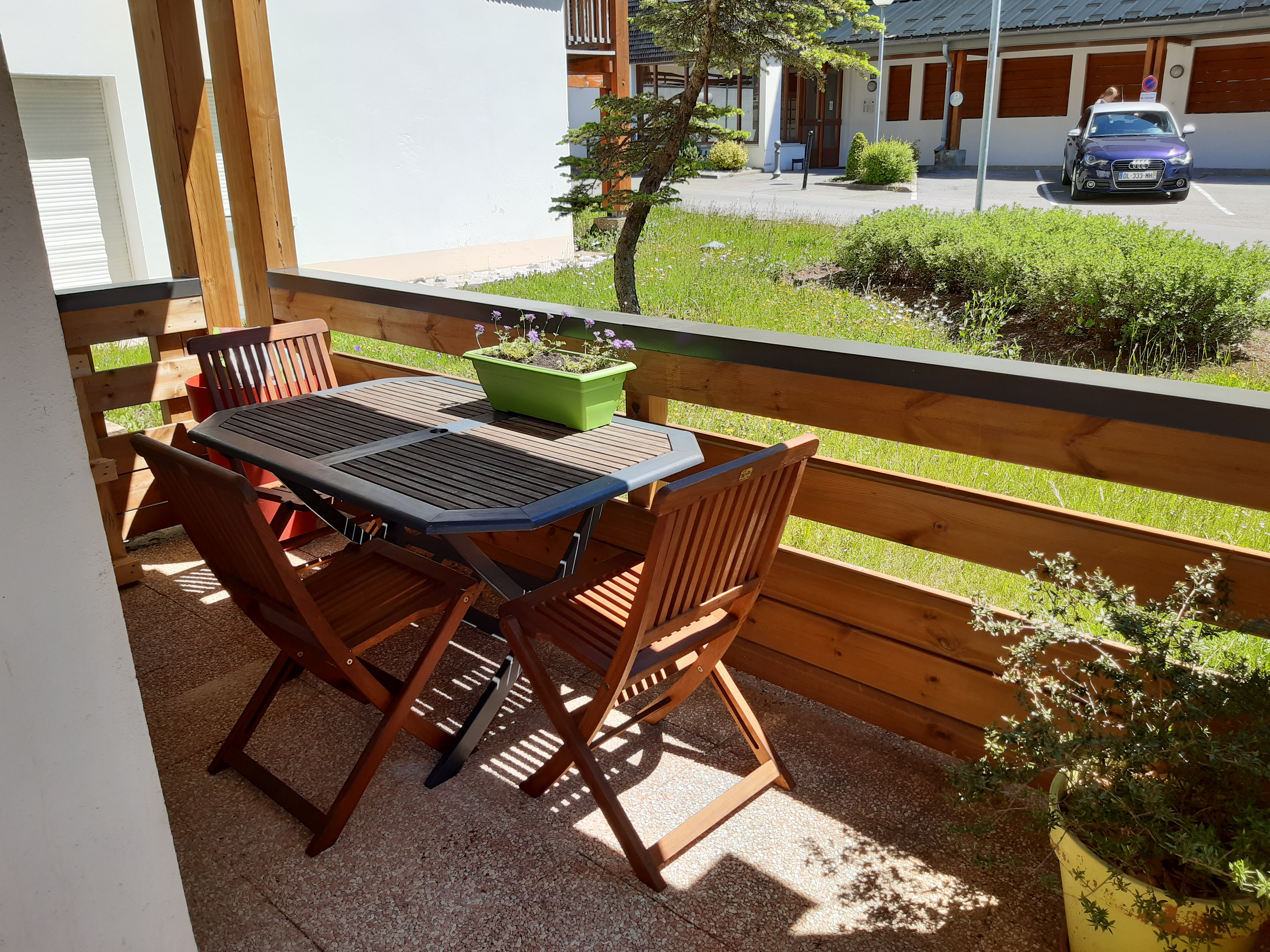 Apartment with terrace in the center of Les Rousses