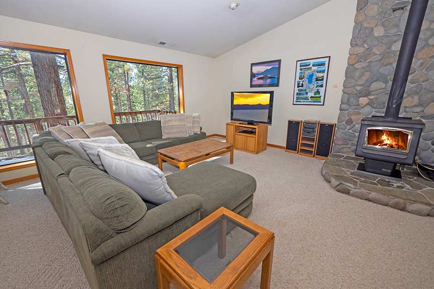 Lovely Family home in the Toyiabe National Forest Houses for Rent in South Lake Tahoe