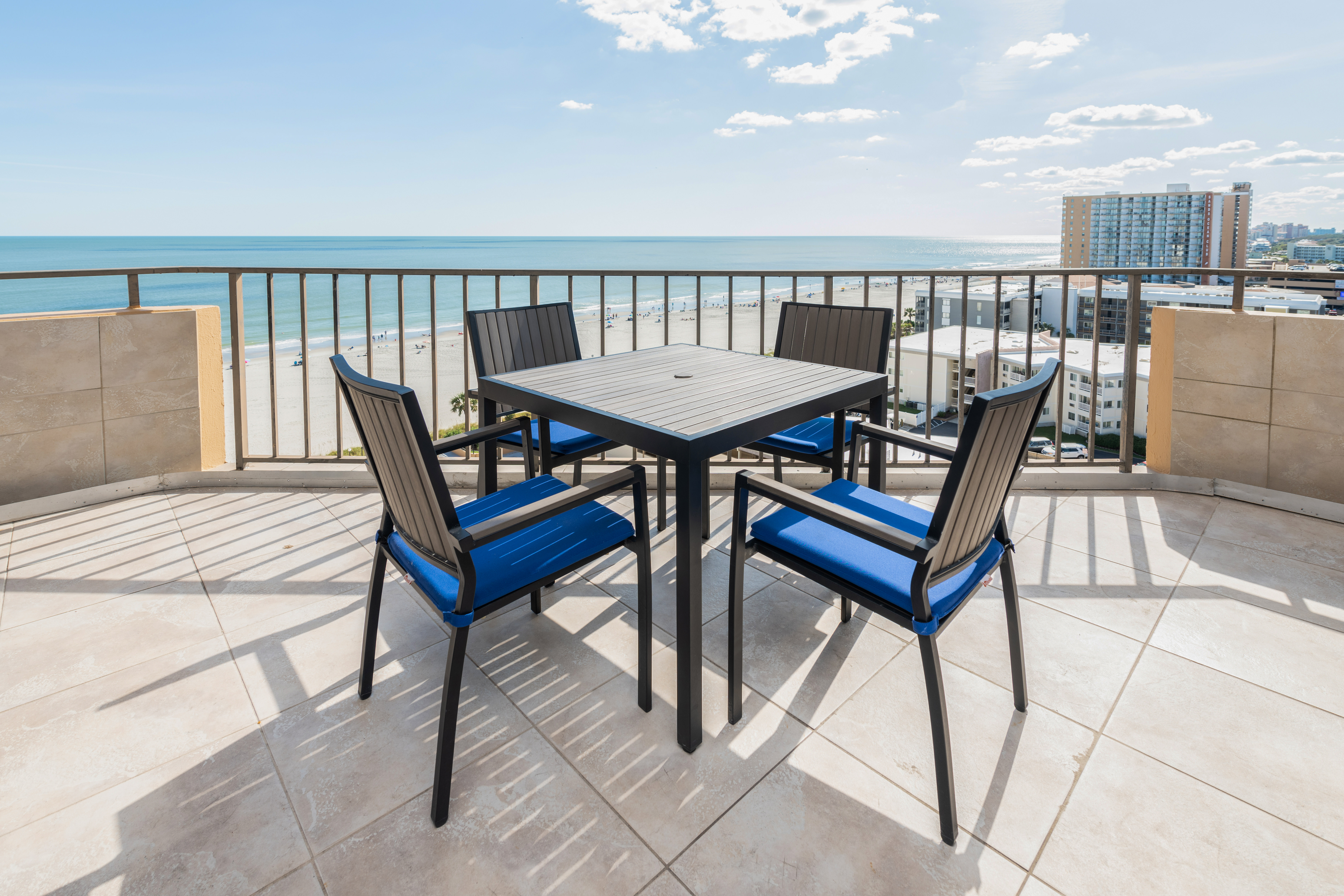 Modern Maisons Sur Mer Oceanfront Luxury Defined Condominiums For Rent In Myrtle Beach South Carolina United States