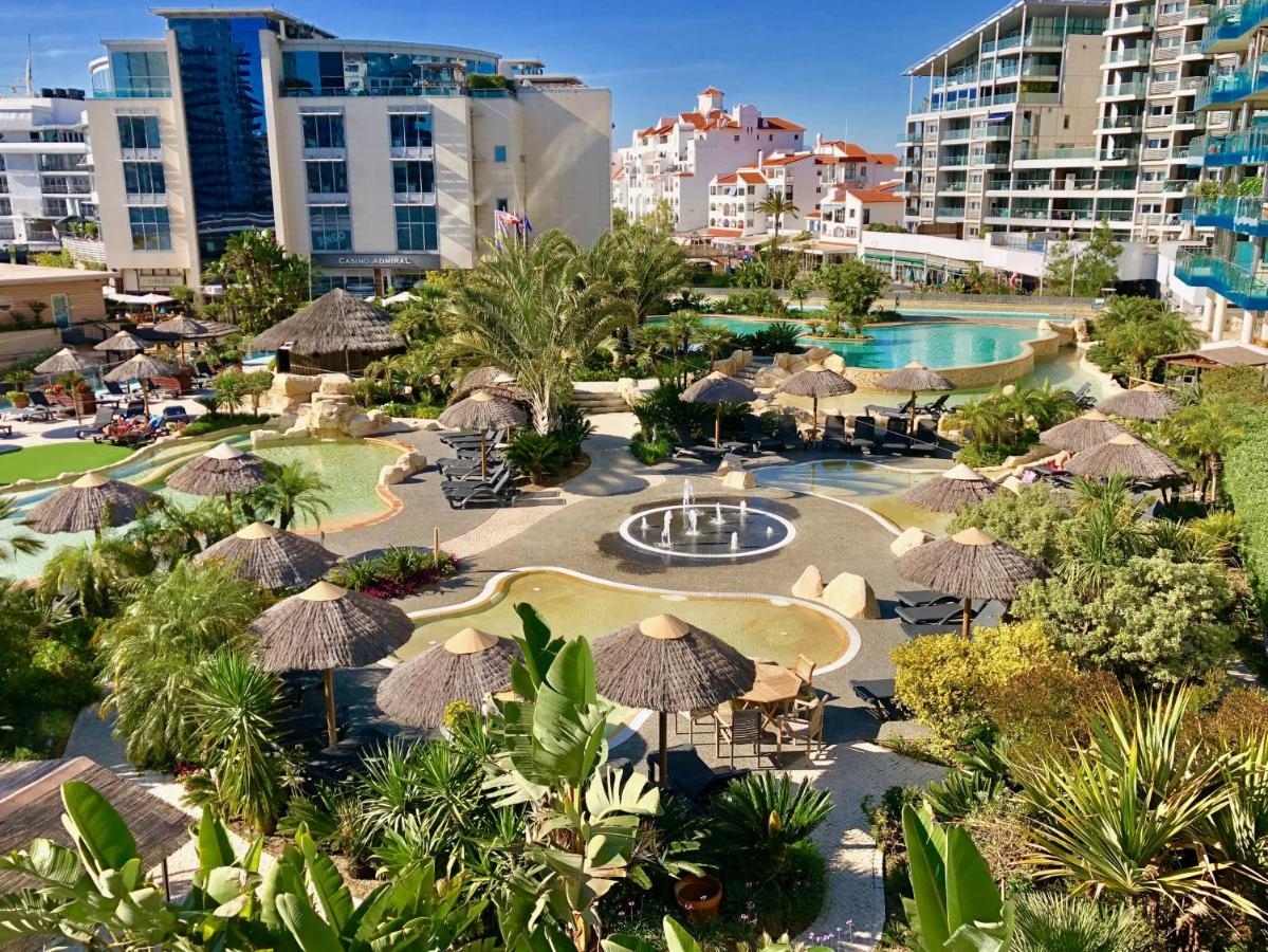 Magnificent Views, Pools and Gardens