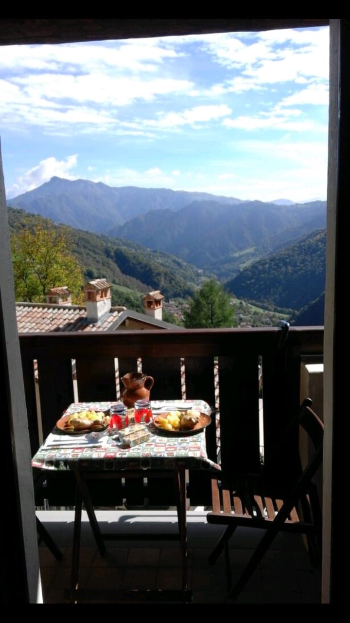 Relax in casa vicino santuario in Oneta, Bergamo
