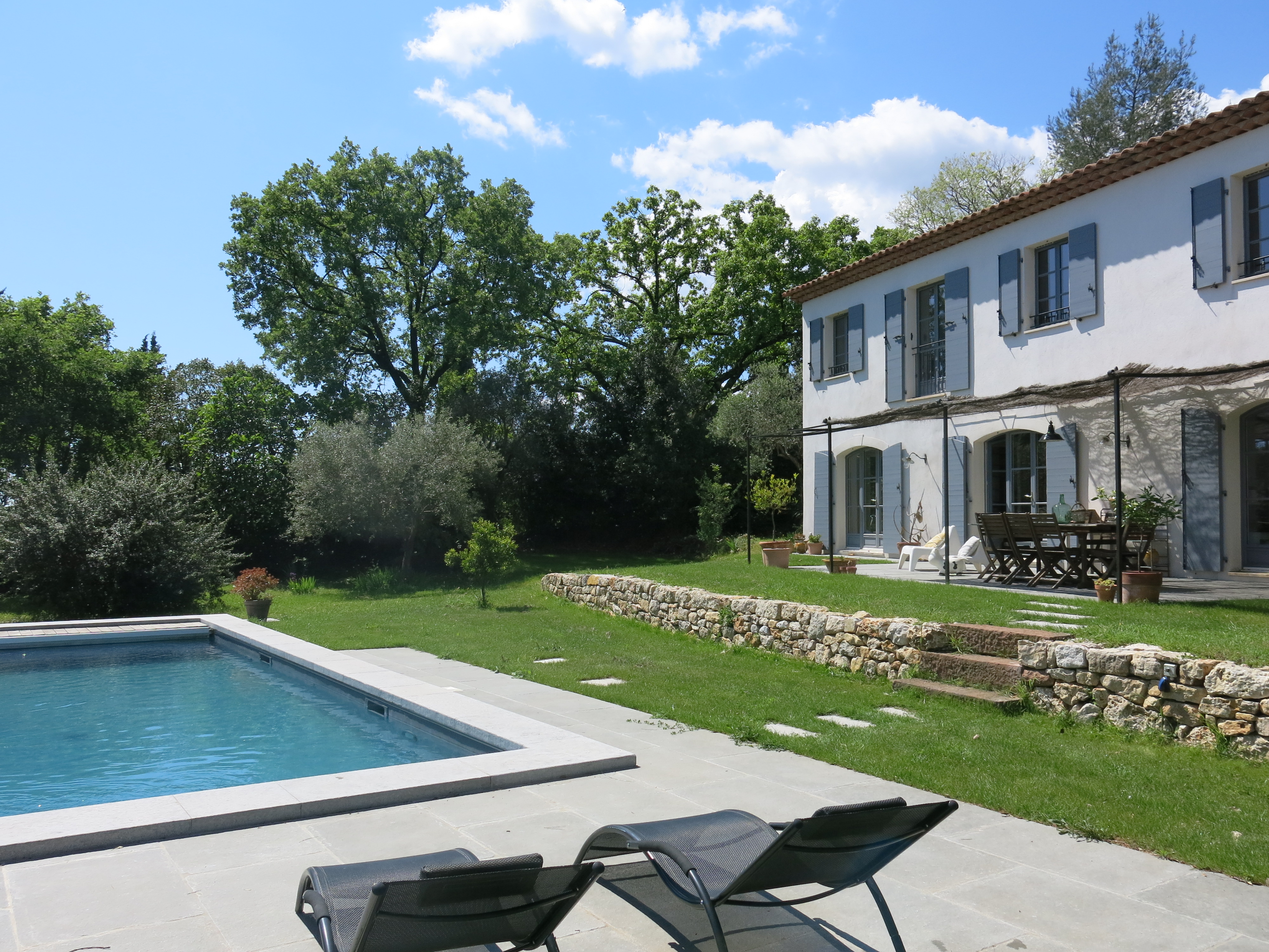 Charming bastide with pool in the hills of Grasse