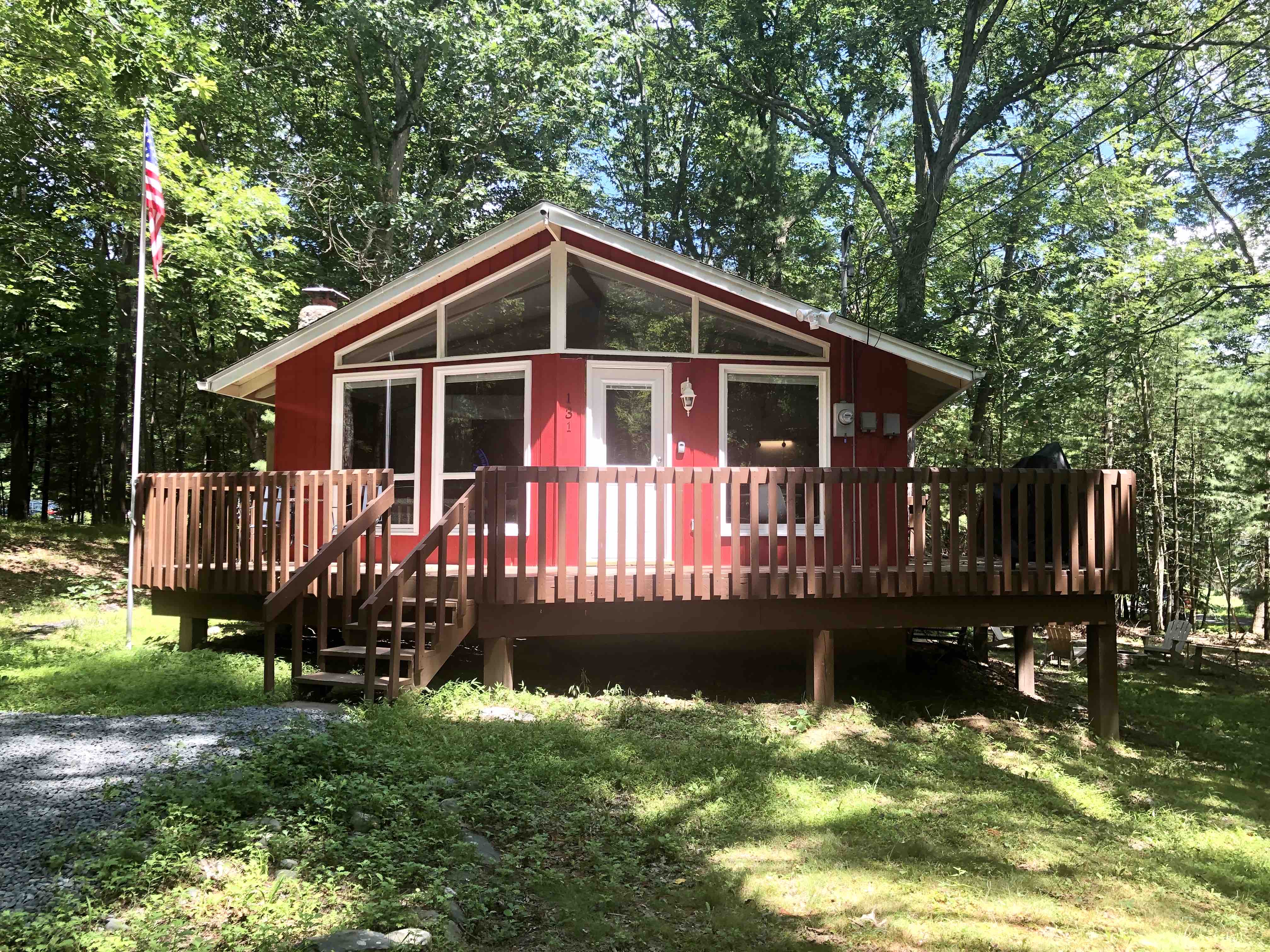 The Upper Hill Cottage Cottages for Rent in Dingmans Ferry