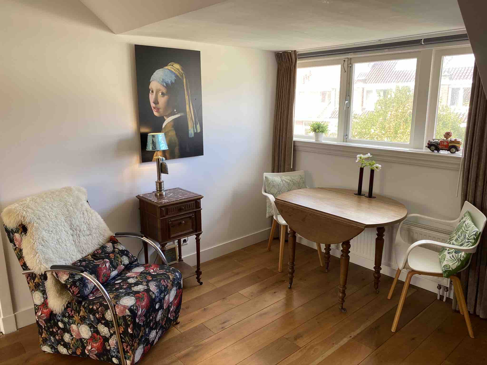 Top floor near the beach, free parking — The Hague stay