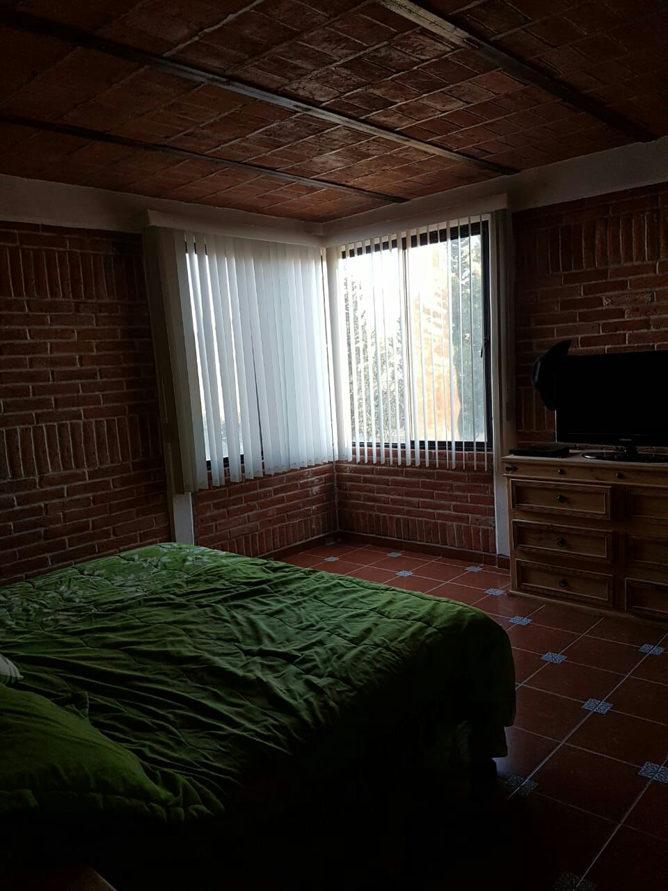 Country house with pool very close to the city Cottages for Rent in