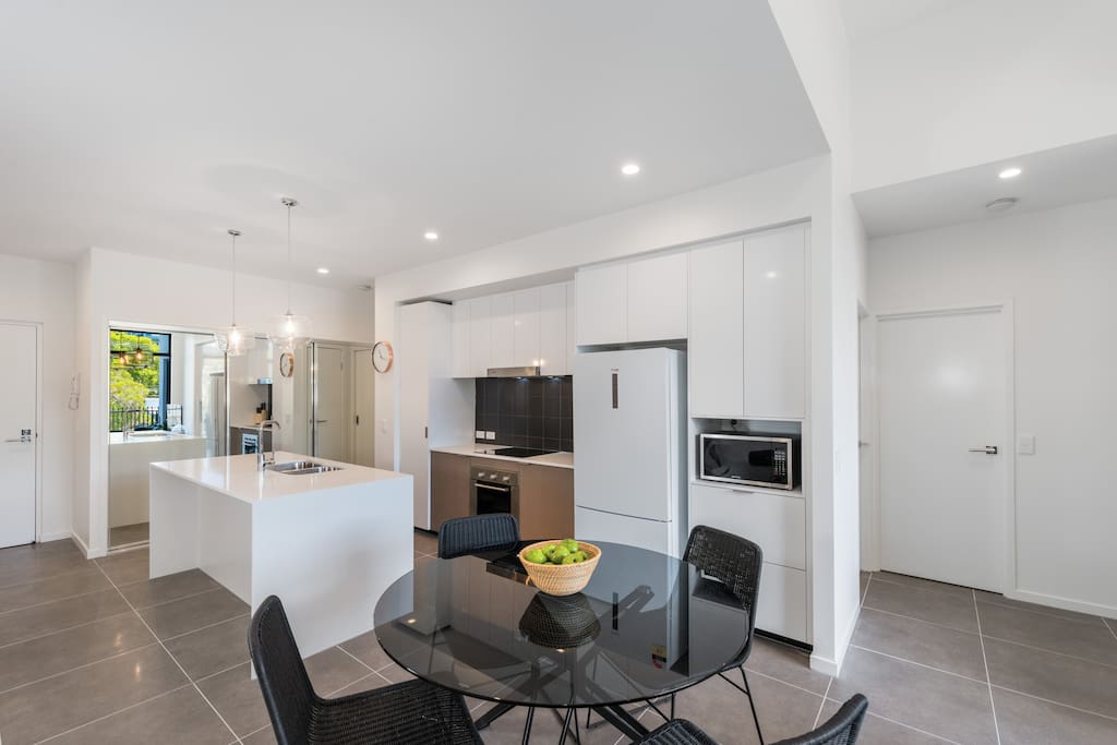 Round About Bulimba in Bulimba, Brisbane