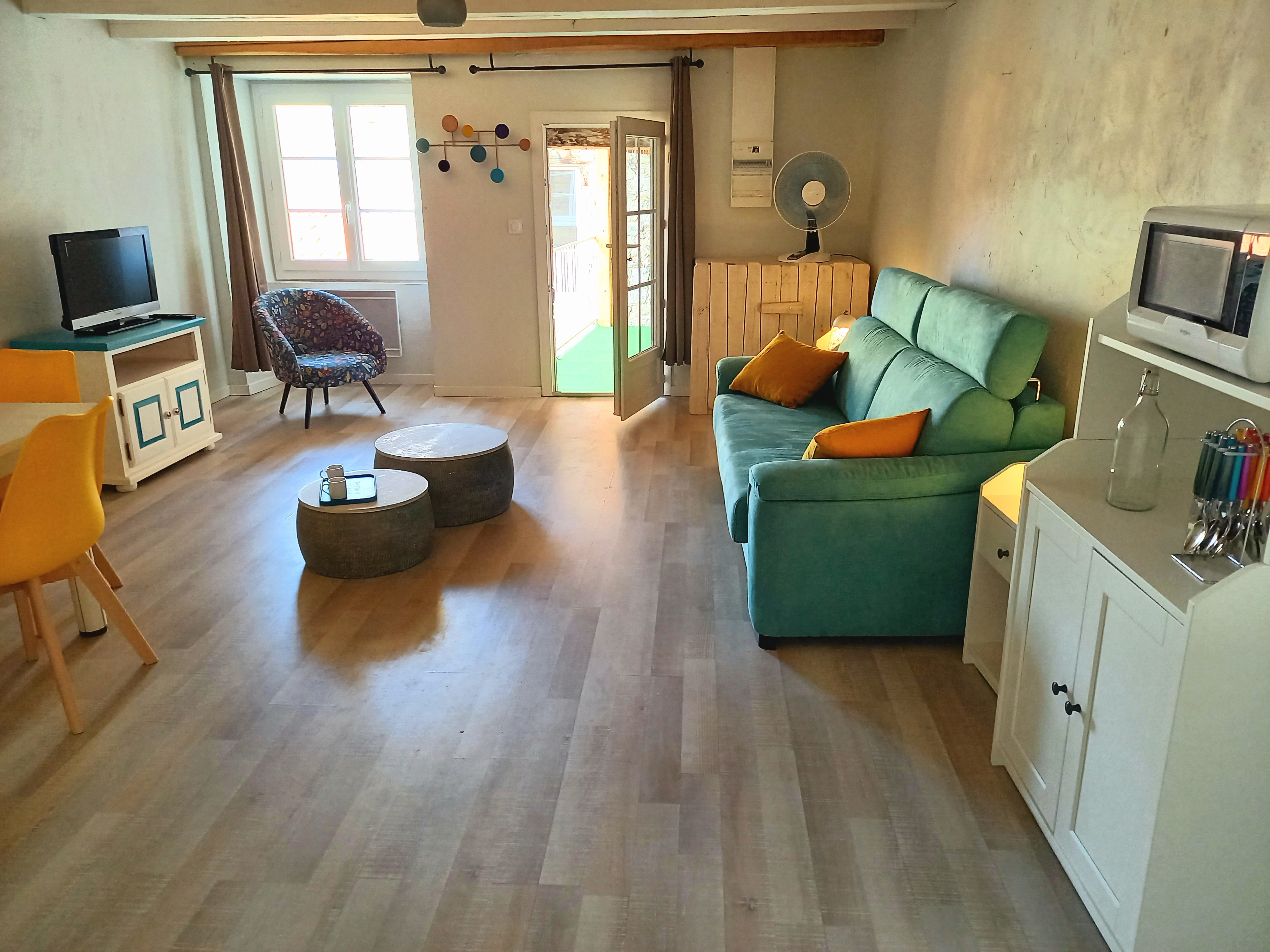 Nice studio with terrace in the heart of Old Millau
