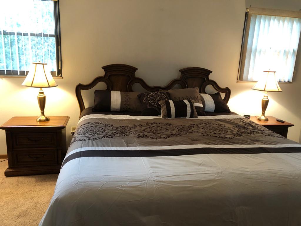 Hotel Style  2 min from Downtown