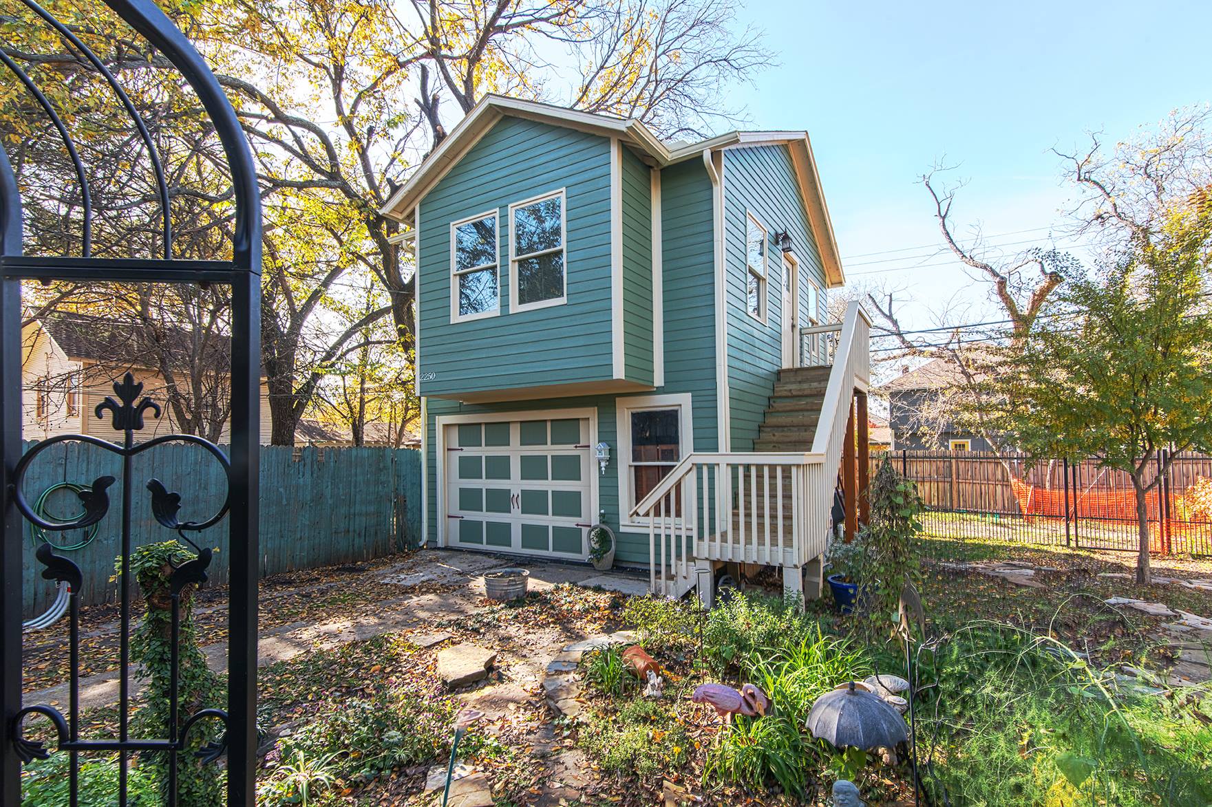Cozy Studio in Fairmount in Fort Worth
