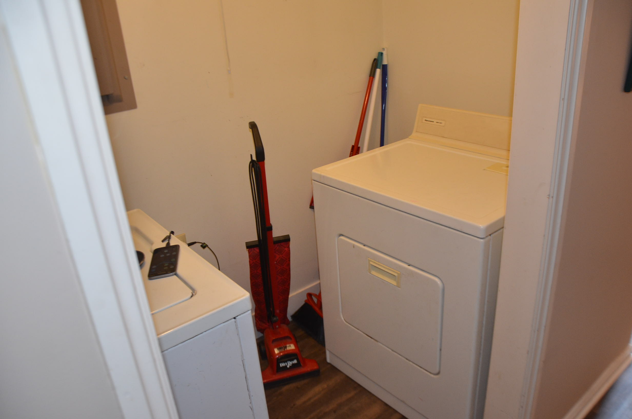 Cottage Old Homestead Huron Ohio Houses for Rent in Huron, Ohio