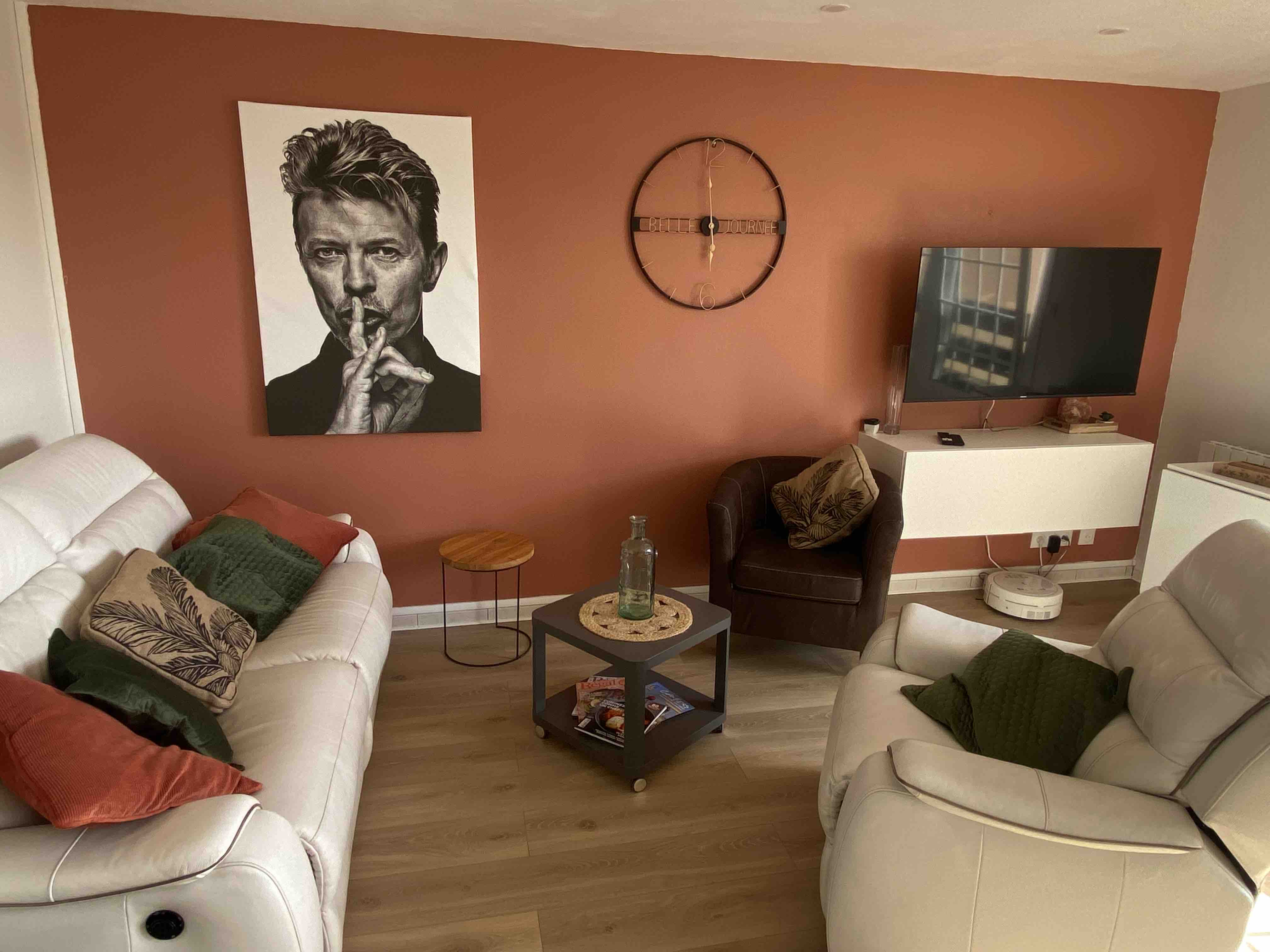 Apartment with unobstructed views